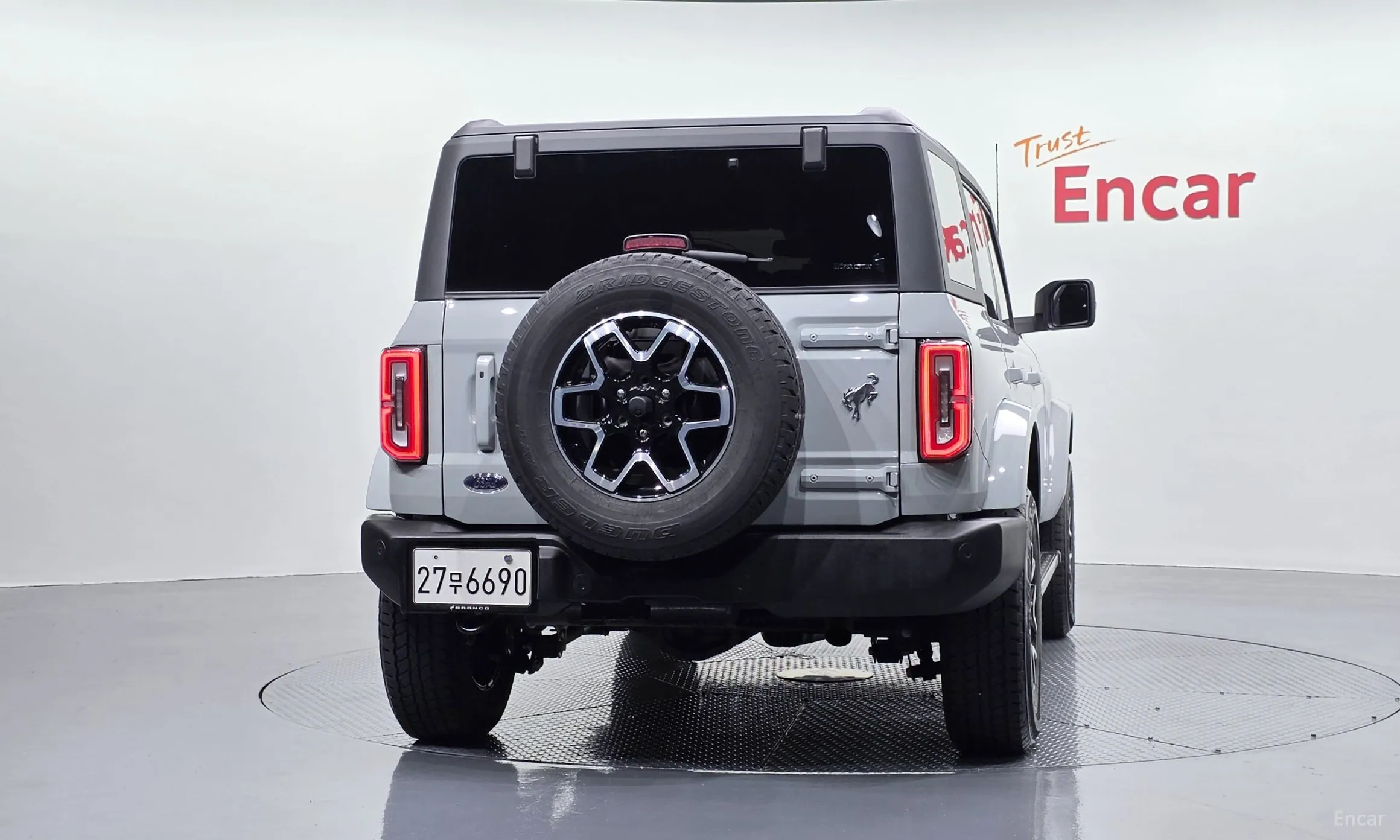 Ford Bronco 6th Generation превью 4