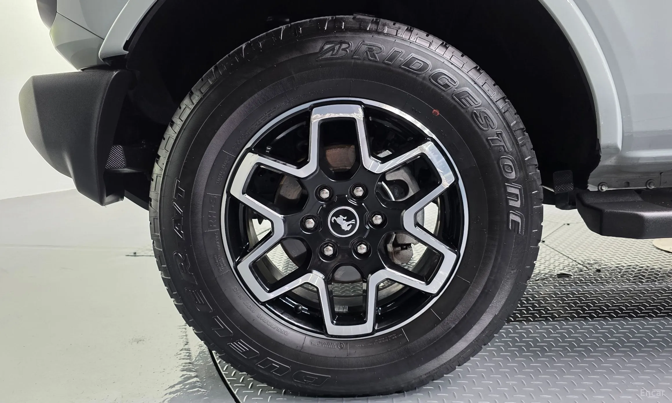 Ford Bronco 6th Generation превью 5