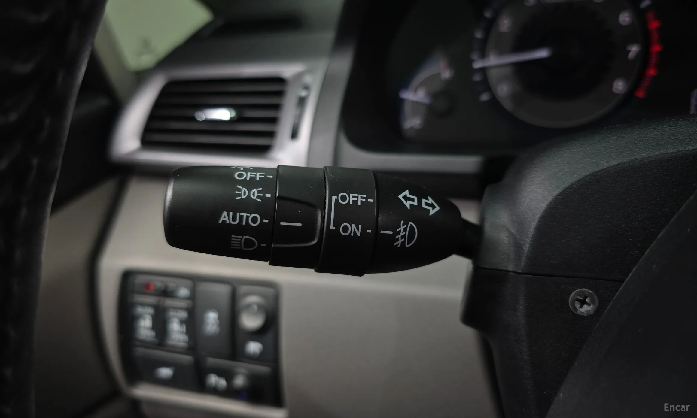 Honda Odyssey превью 18
