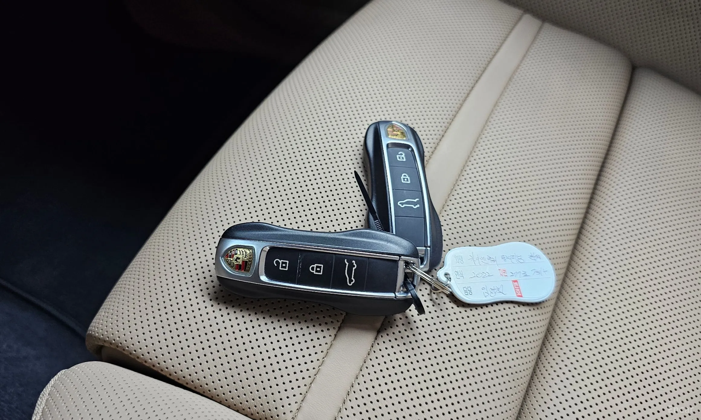 Porsche Cayenne (PO536) превью 17