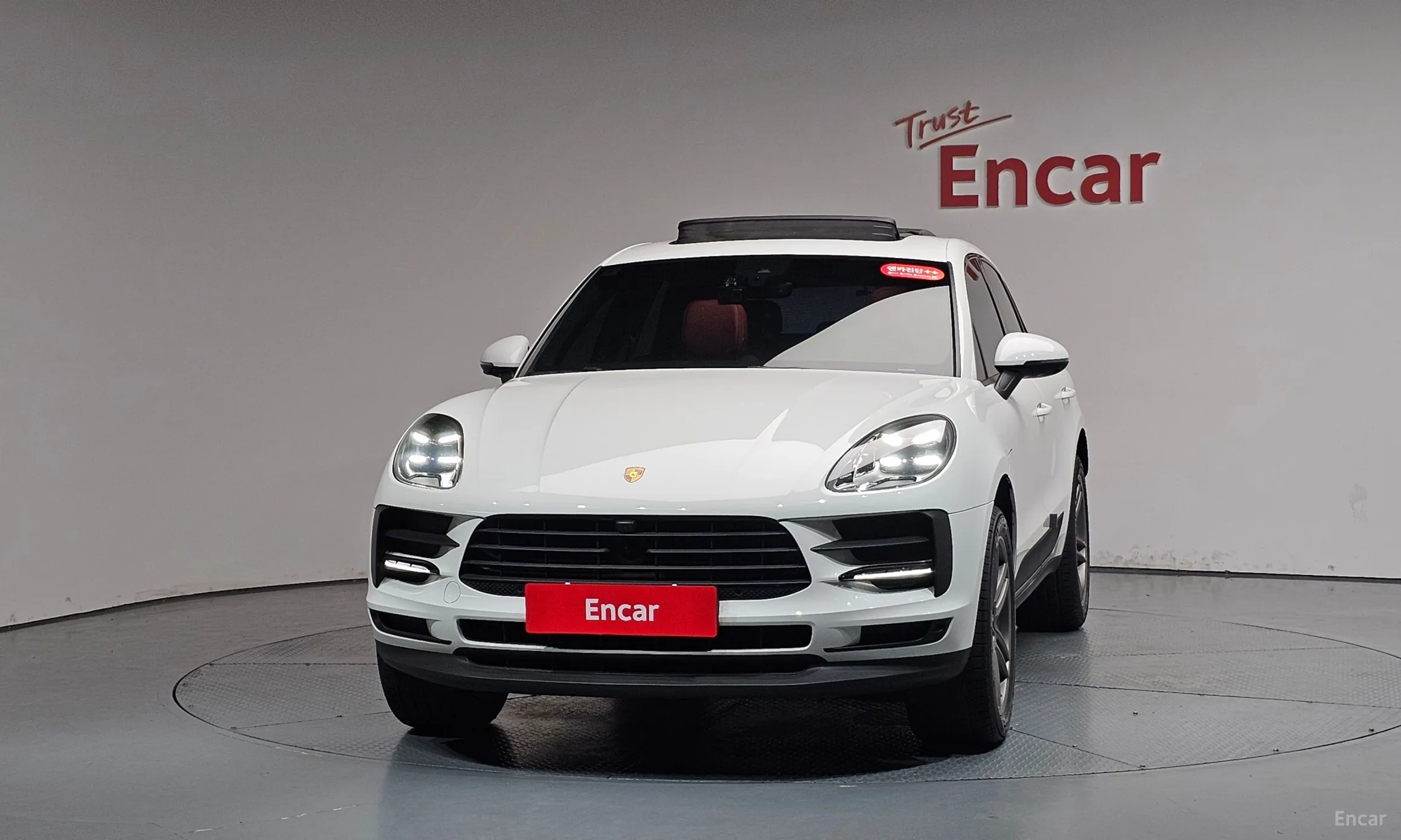 Porsche Macan превью 3
