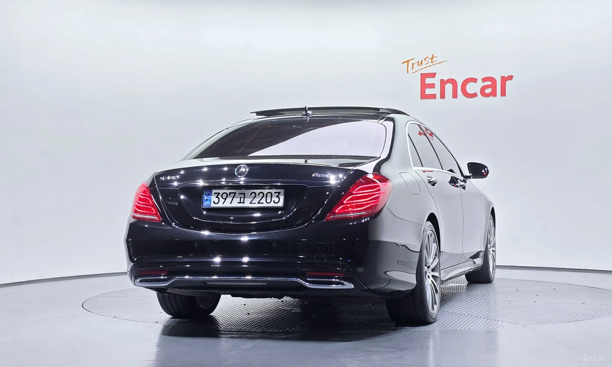 Mercedes Benz S-Class W222 превью 4