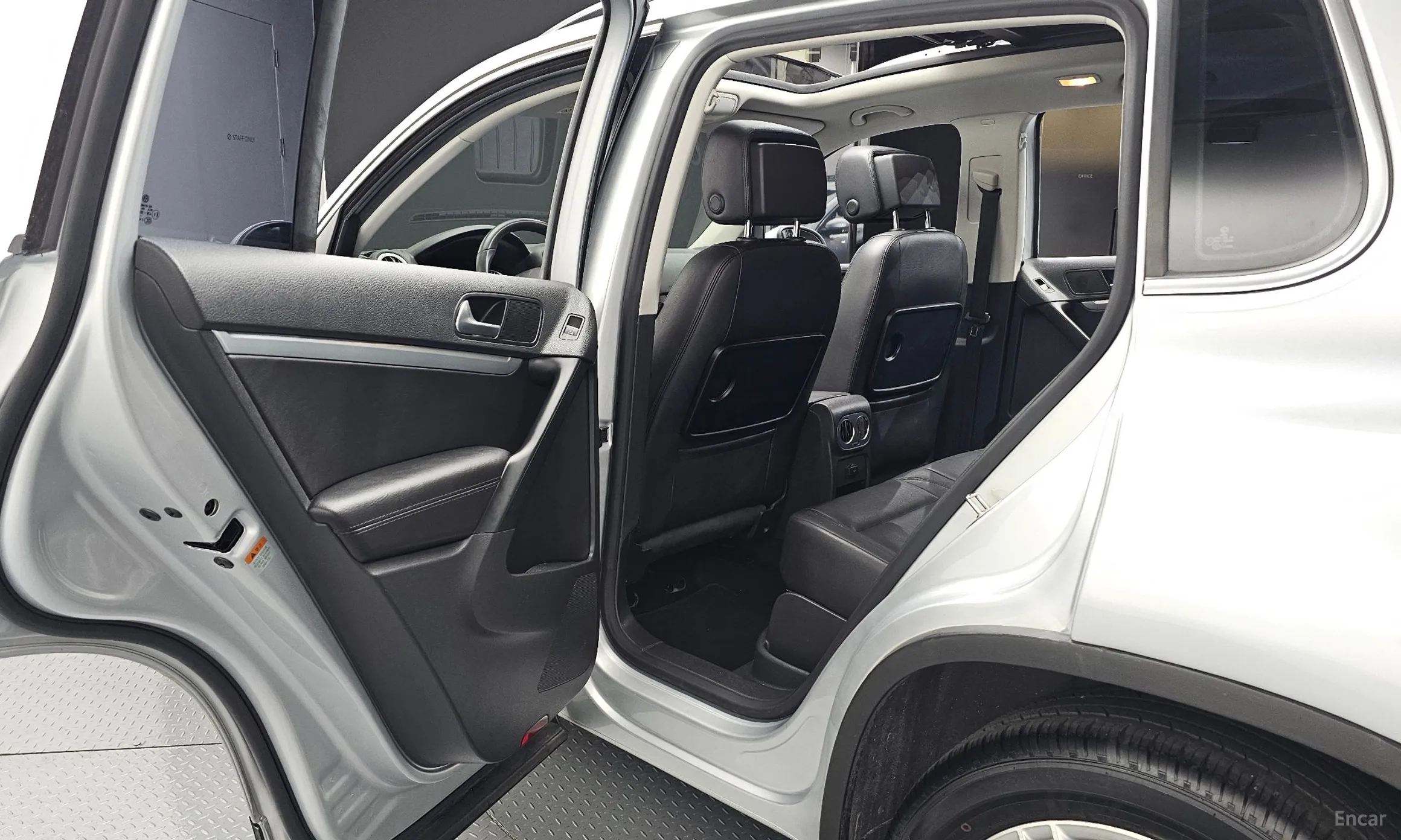 Volkswagen New Tiguan превью 12