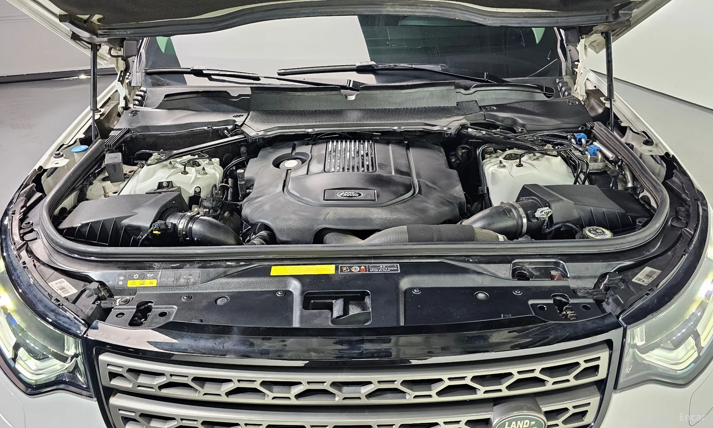 Land Rover Discovery 5 превью 6