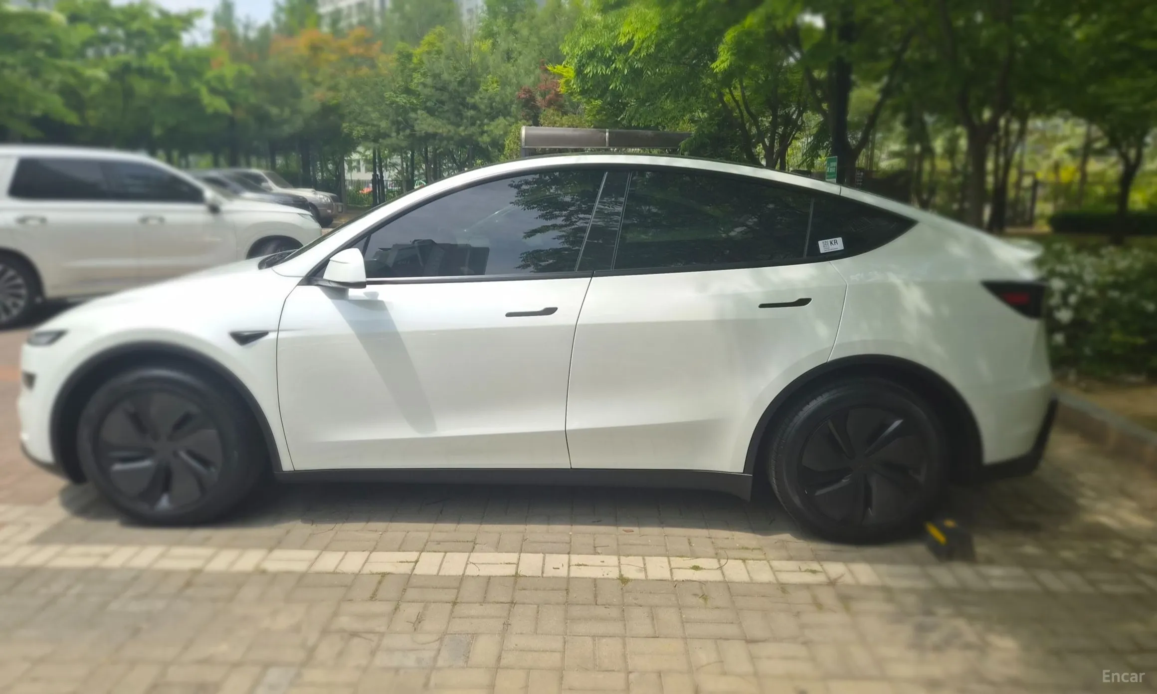 Tesla Model Y превью 3