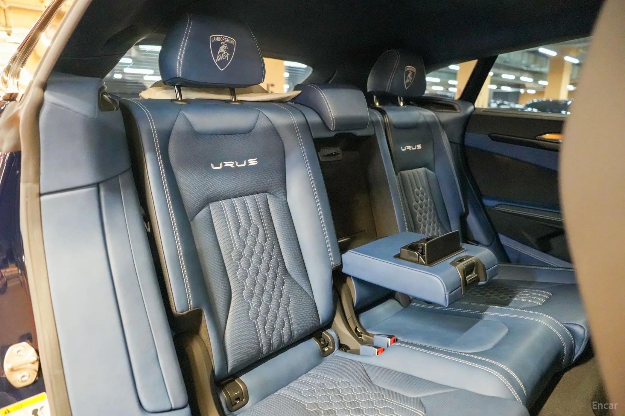 Lamborghini Urus превью 15