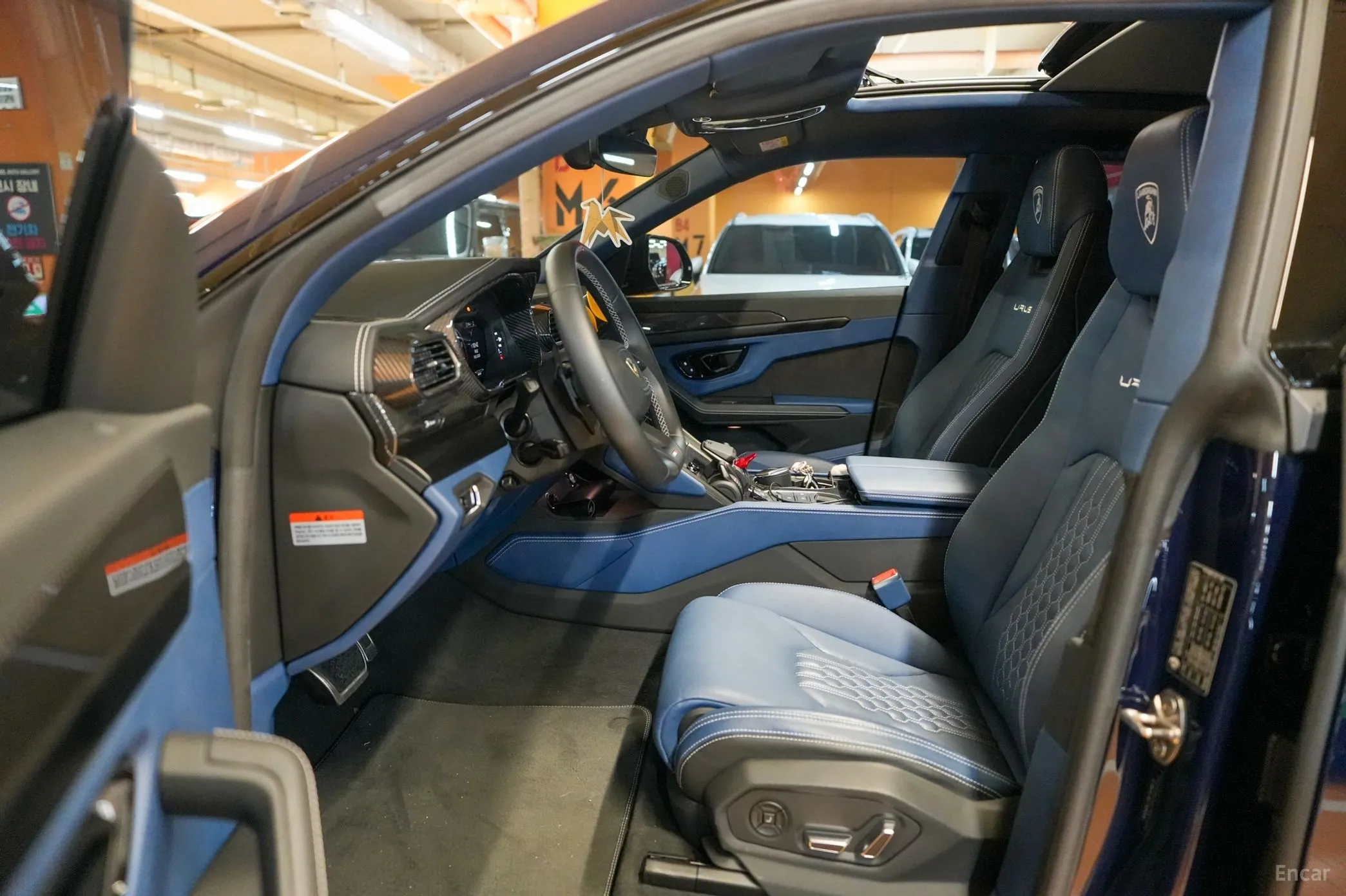 Lamborghini Urus превью 7