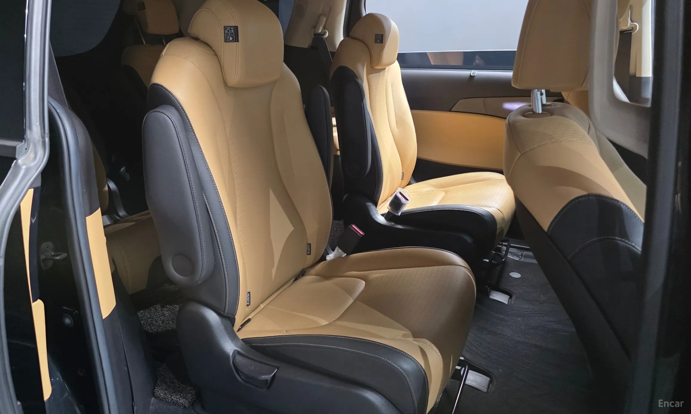 Kia Carnival Gen 4 превью 11