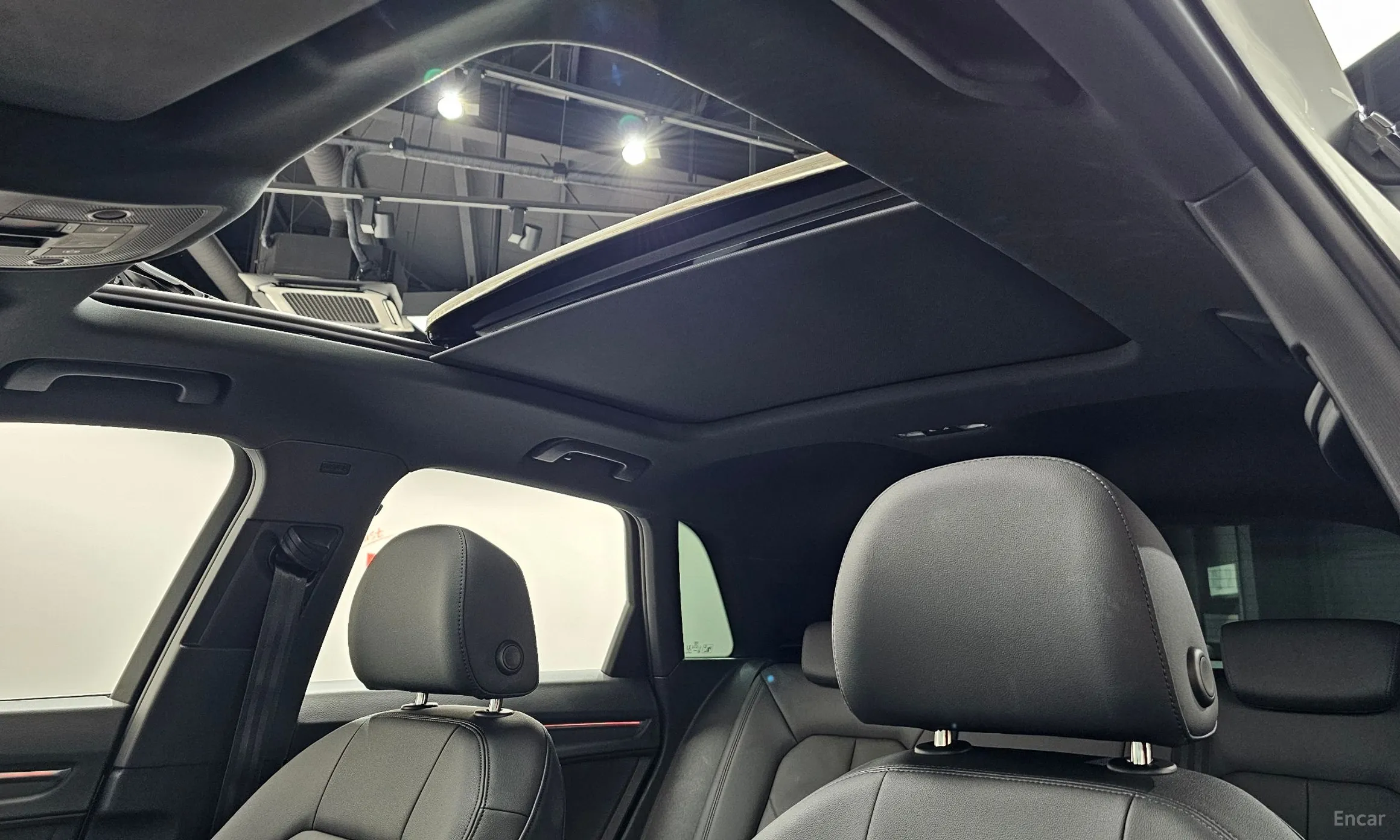 Audi Q3 (F3) превью 15