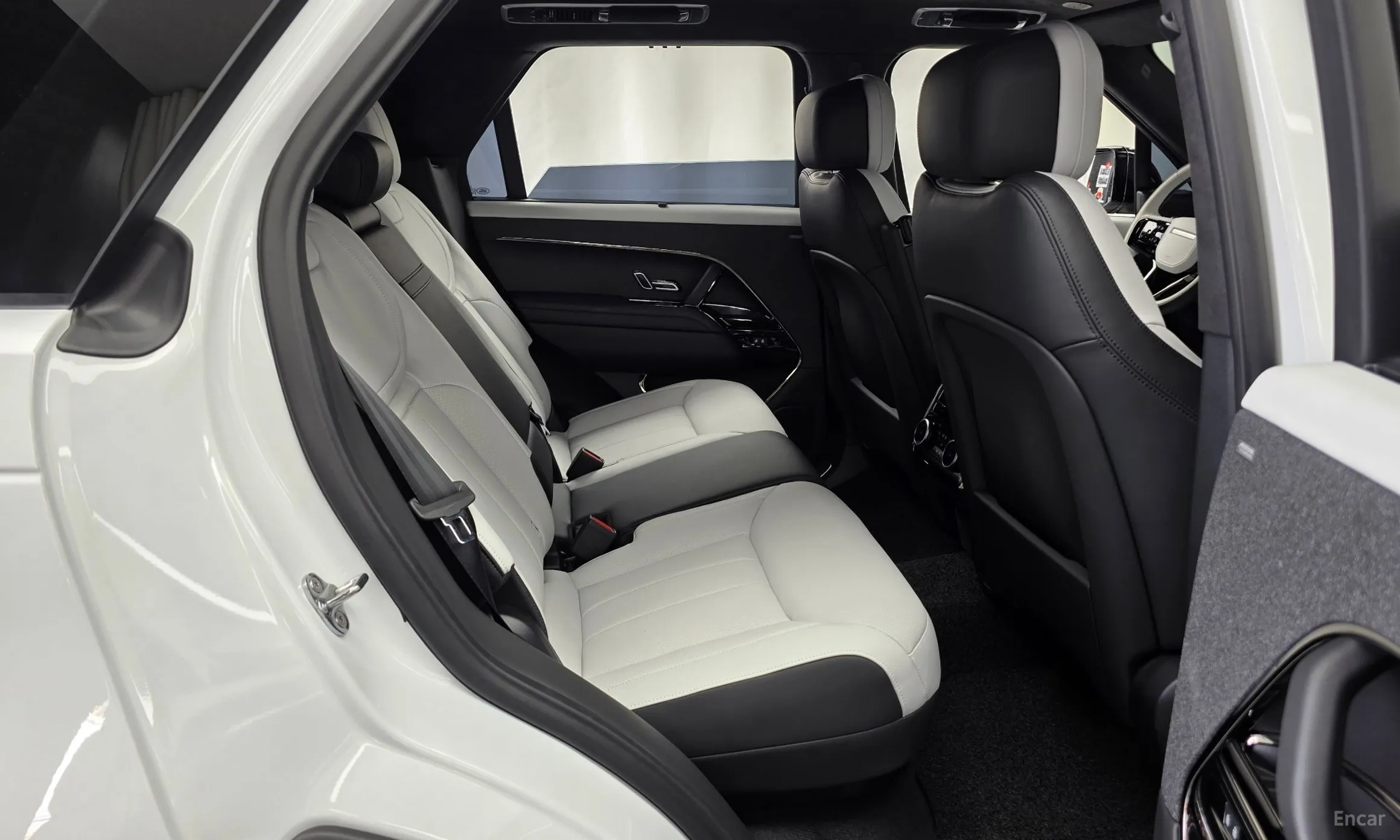 Land Rover Range Rover Sport 3rd Generation превью 12