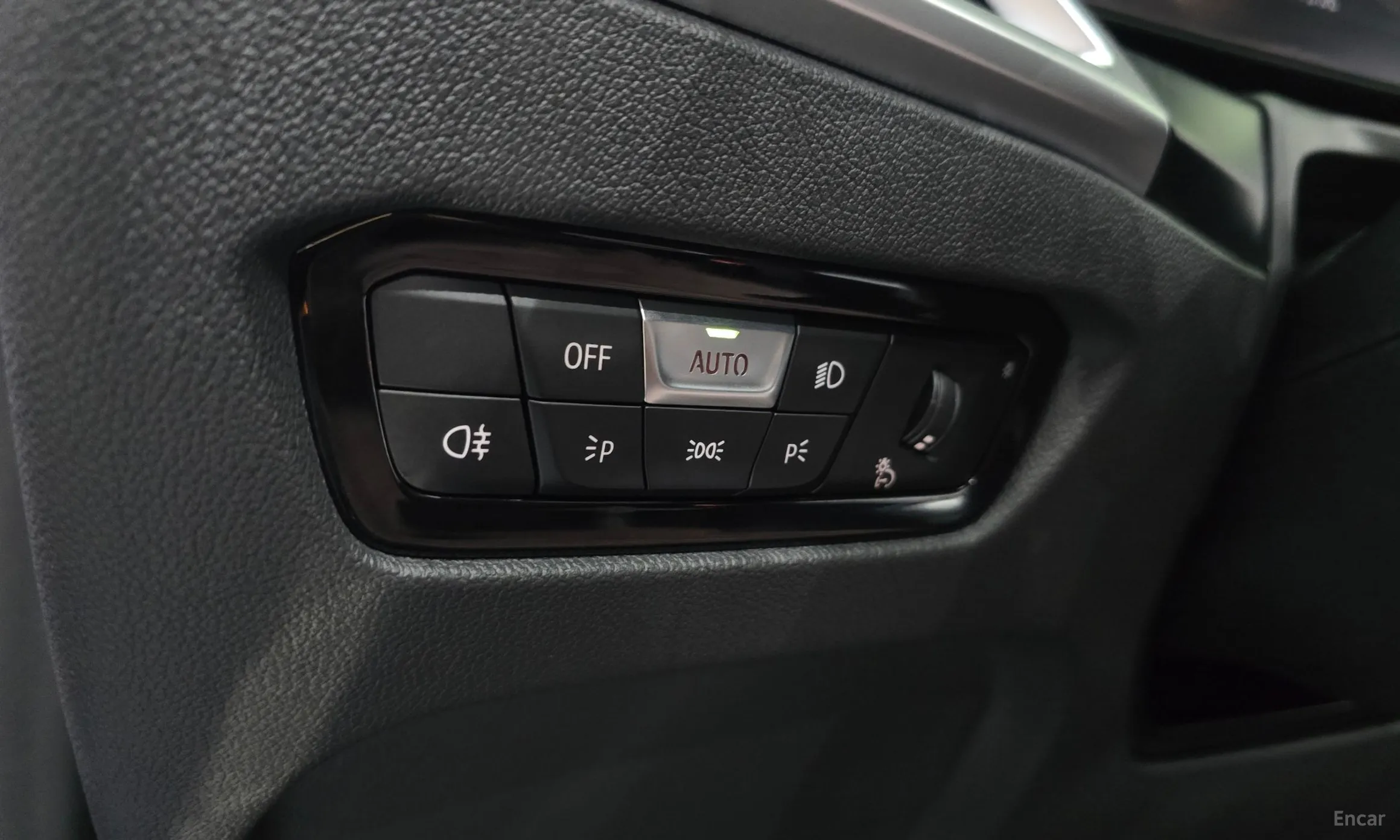 BMW Series 4 (G22) превью 14