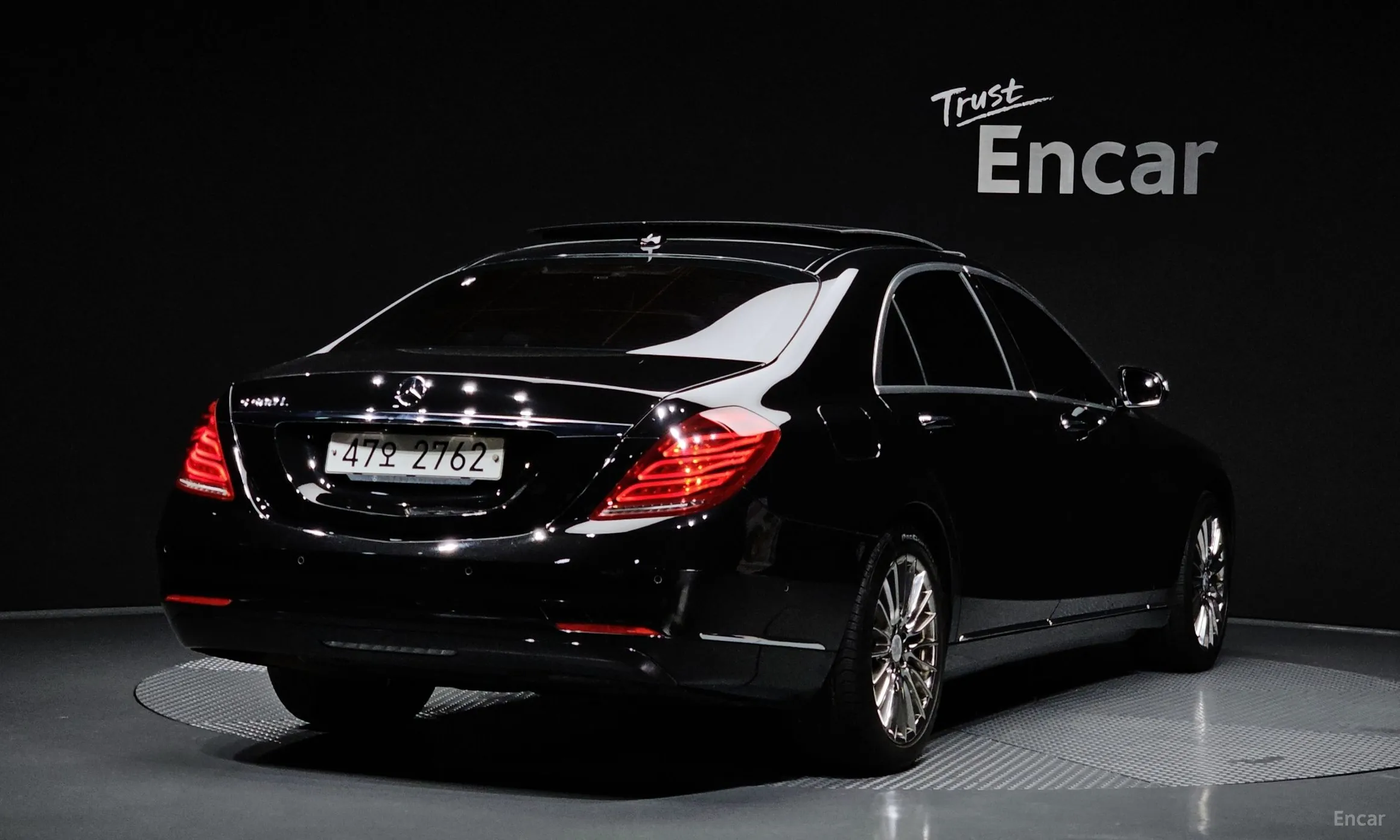 Mercedes Benz S-Class W222