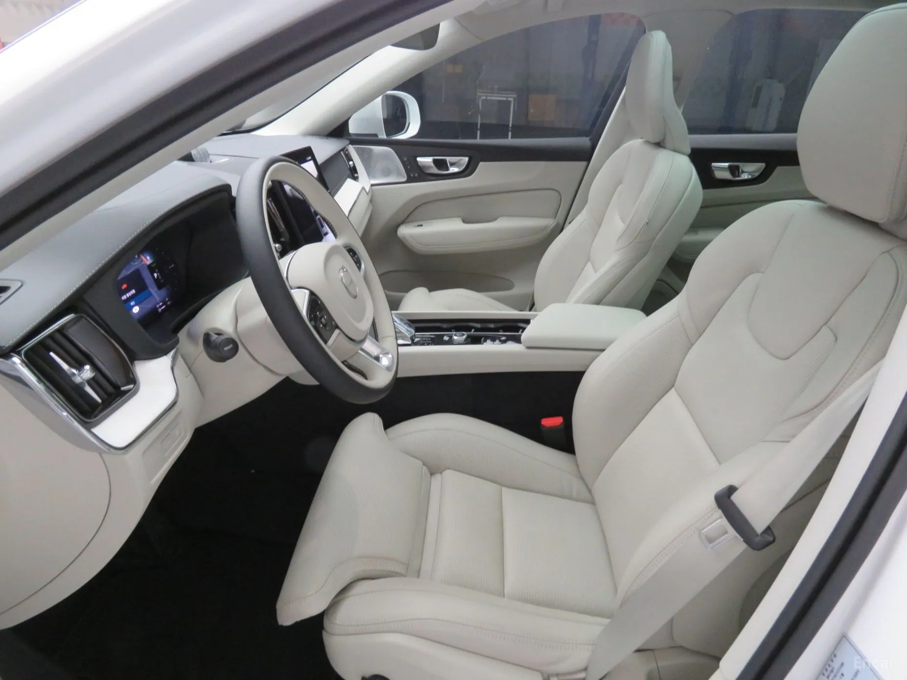 Volvo XC60 Gen 2 превью 11