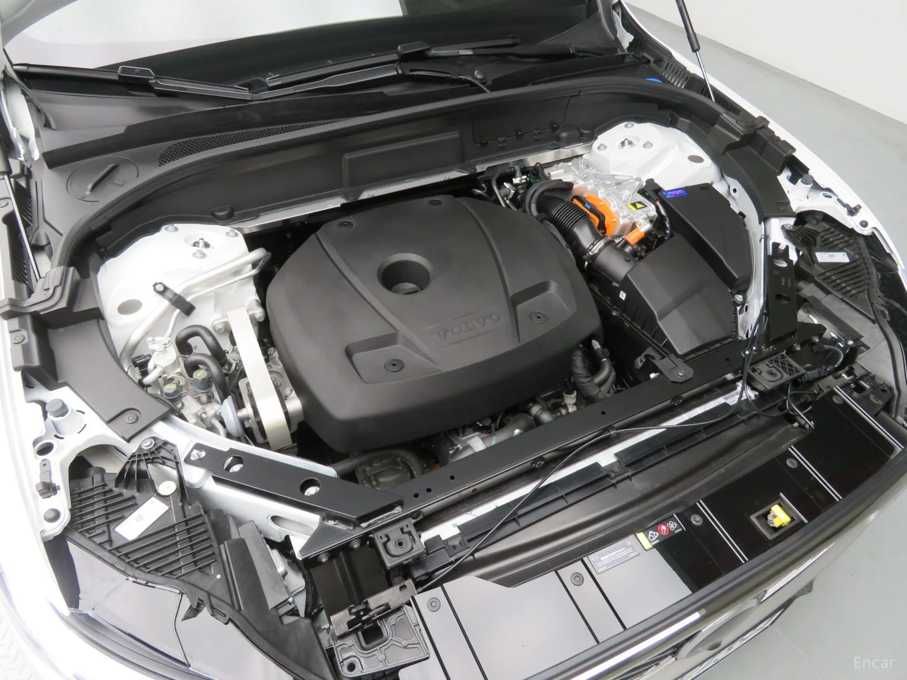 Volvo XC60 Gen 2 превью 7