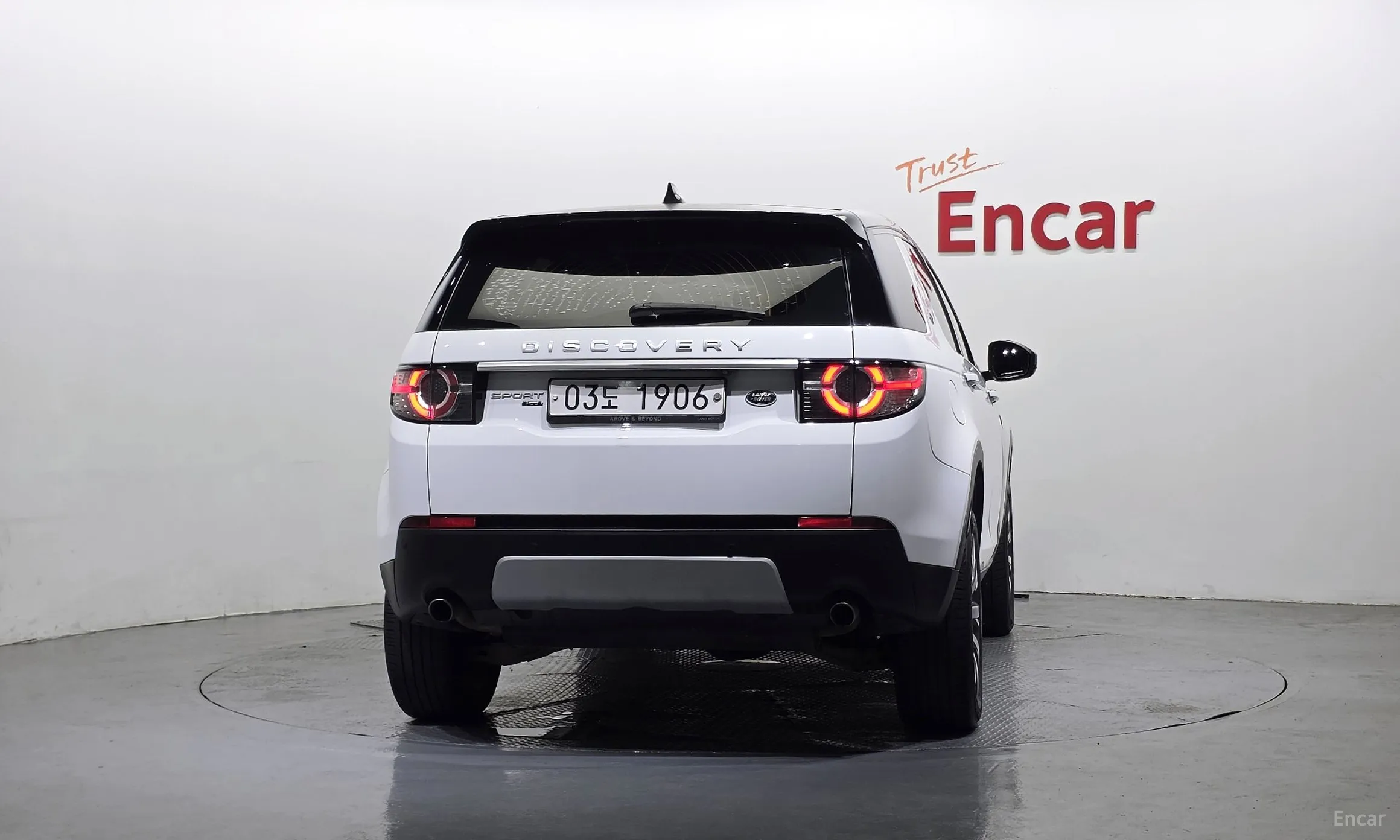 Land Rover Discovery Sports превью 4