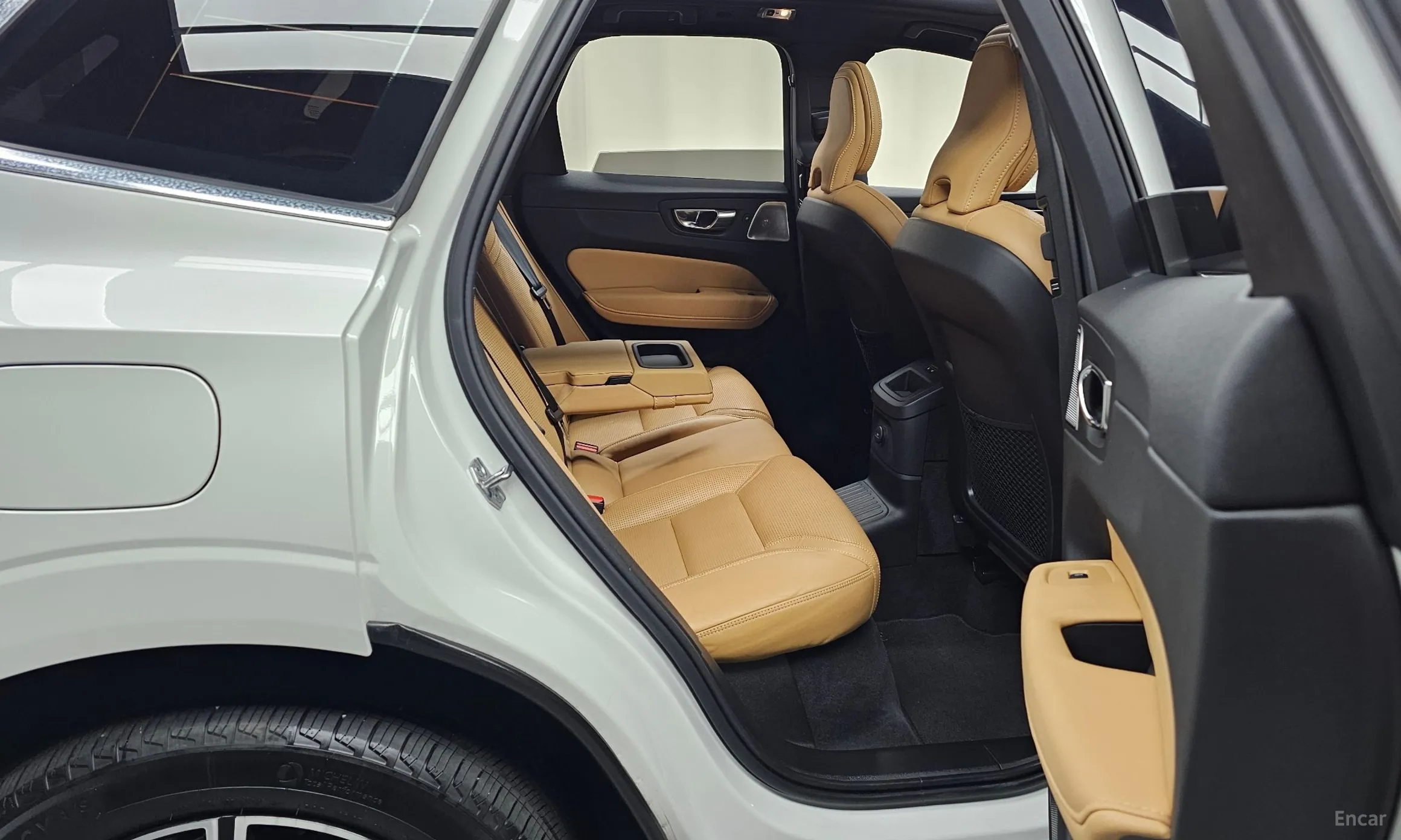 Volvo XC60 Gen 2 превью 11