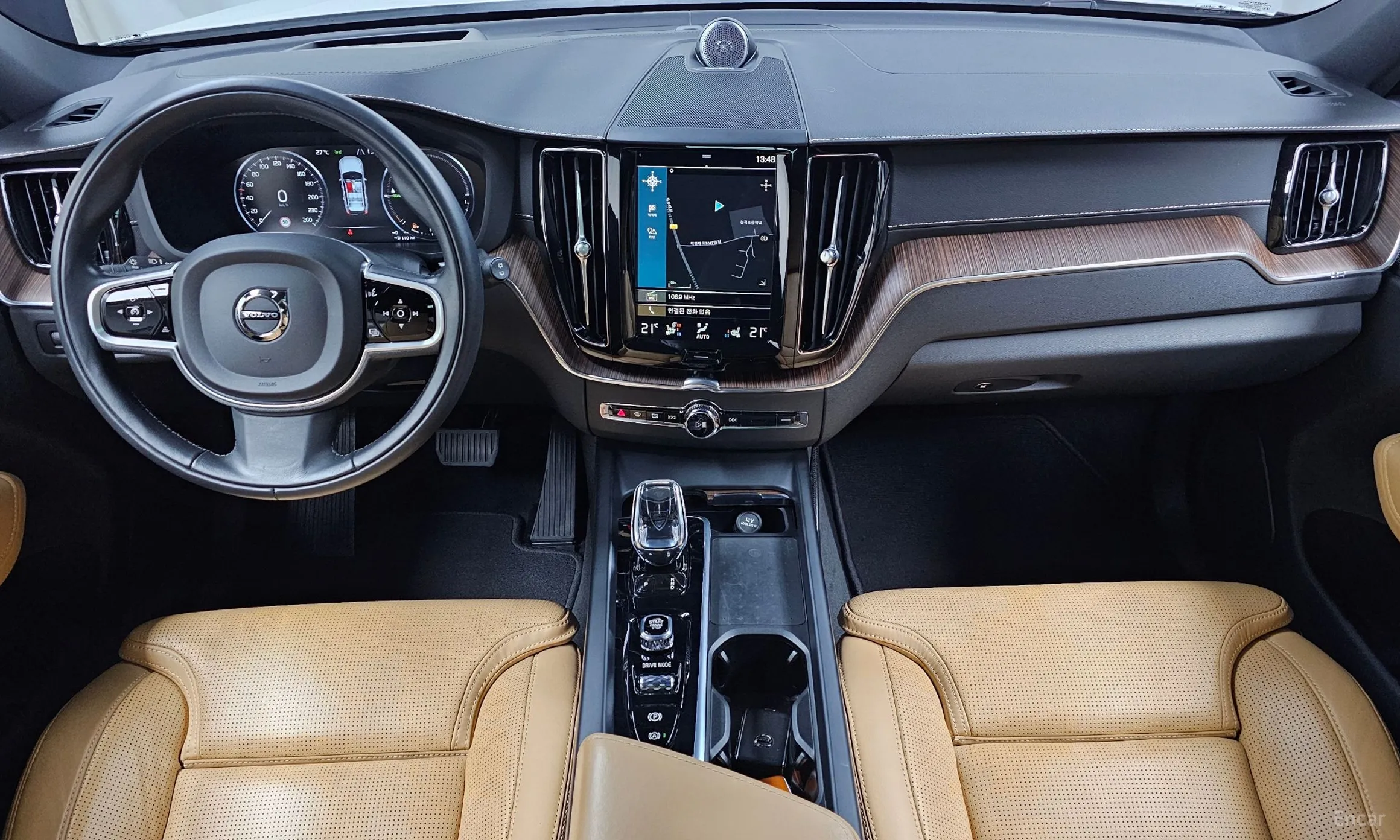 Volvo XC60 Gen 2 превью 7