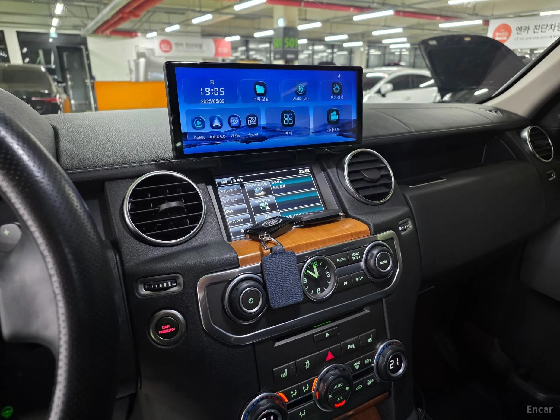 Land Rover Discovery 4 превью 17