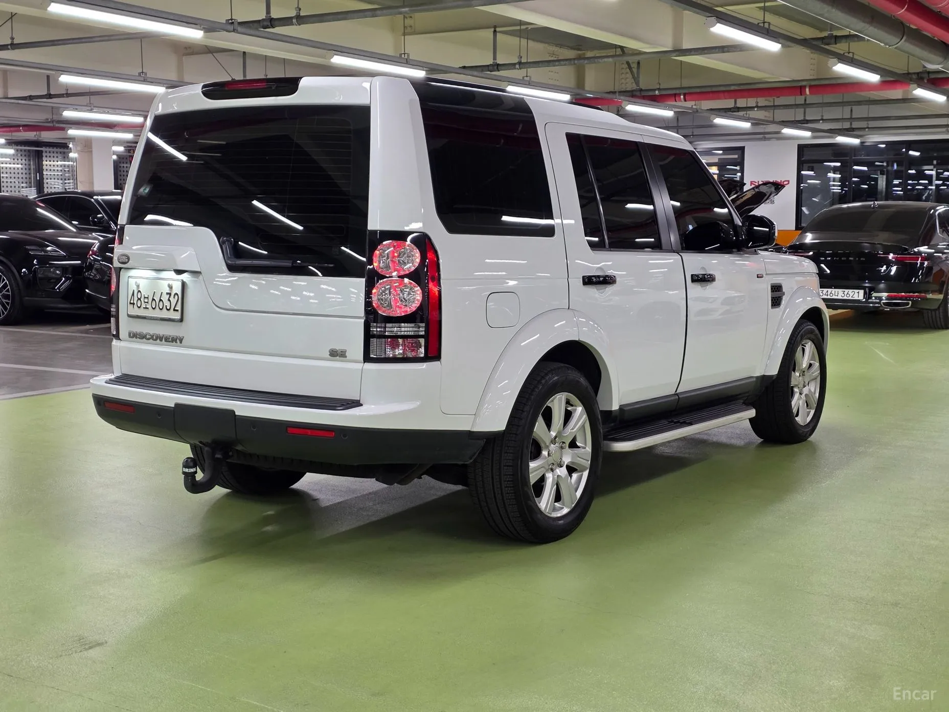 Land Rover Discovery 4 превью 5