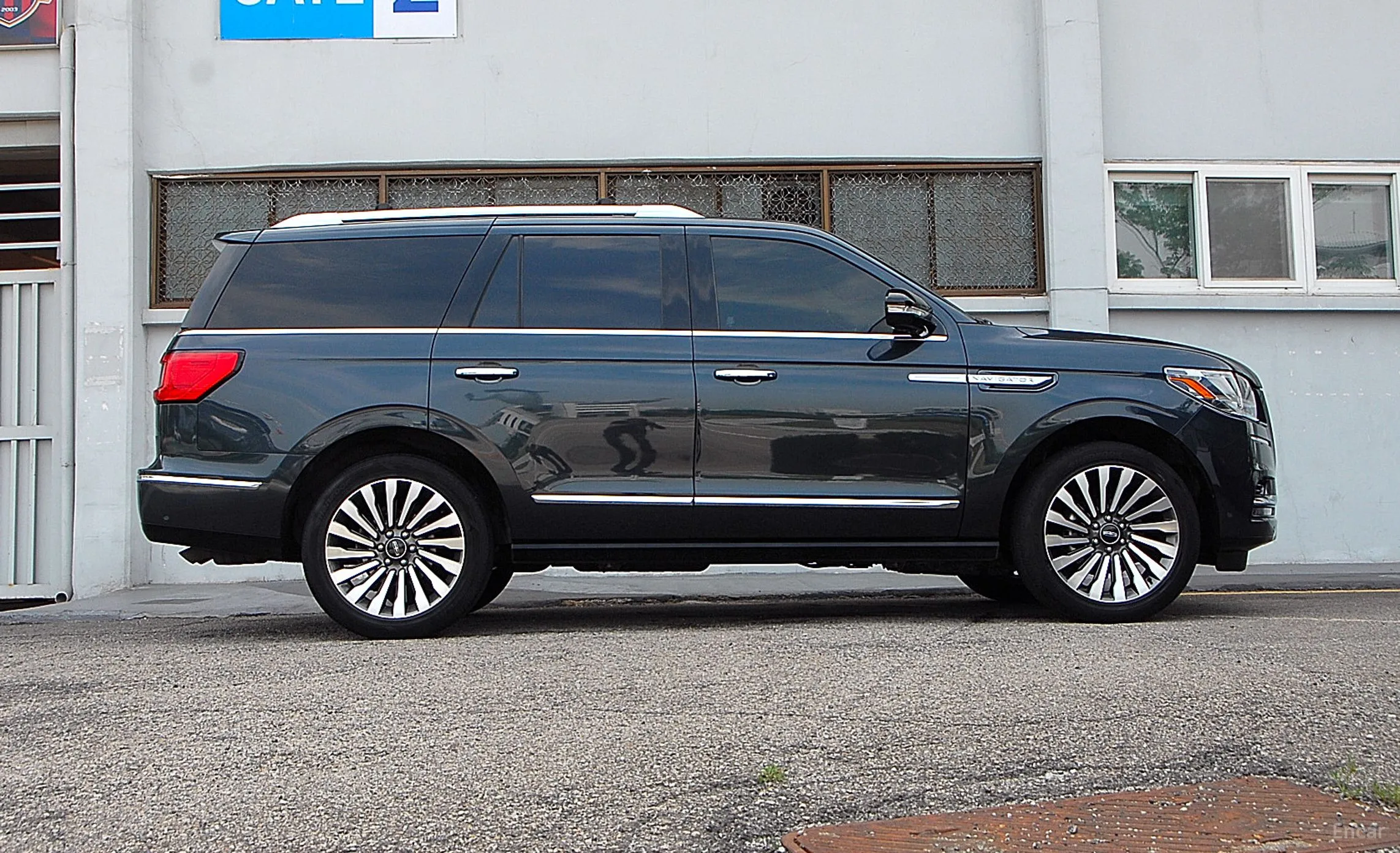 Lincoln Navigator 4th generation превью 2