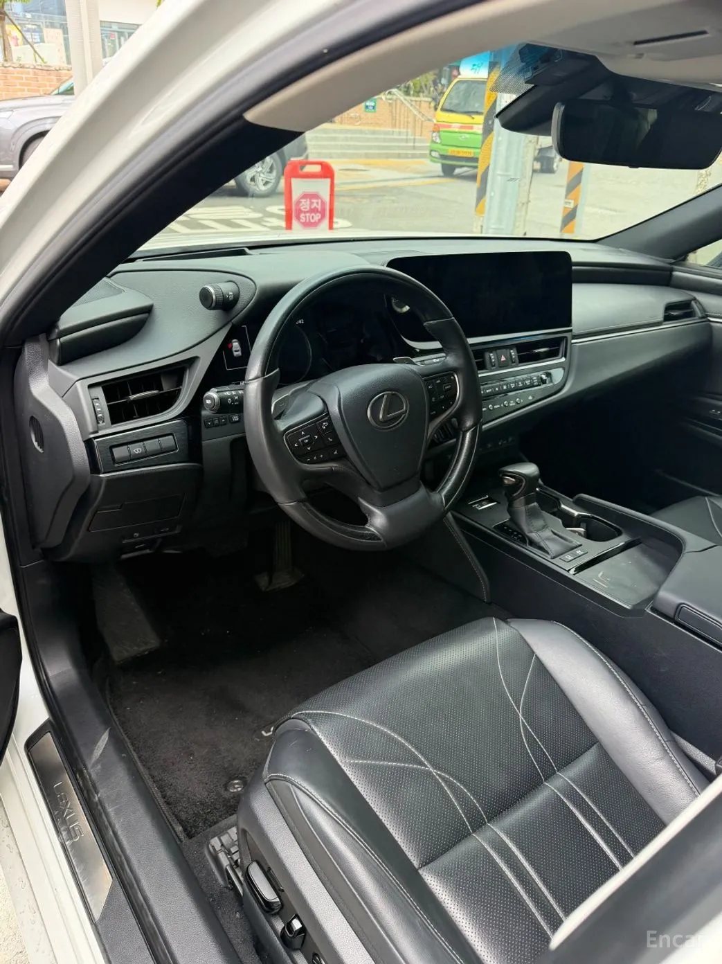 Lexus ES300h 7th Generation превью 15