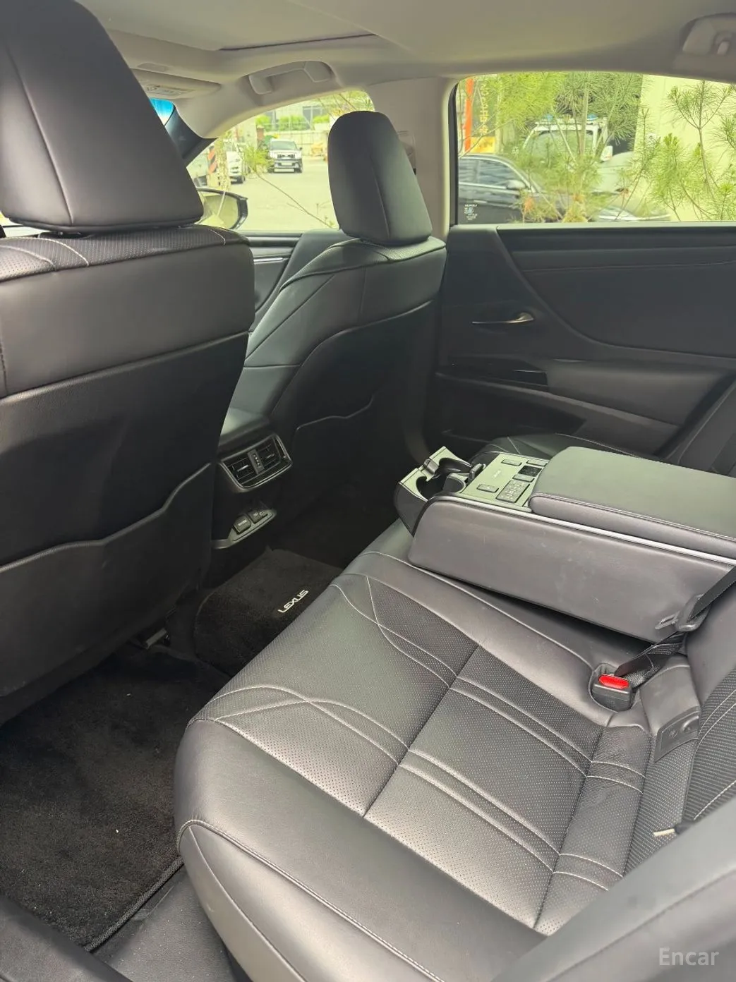 Lexus ES300h 7th Generation превью 16