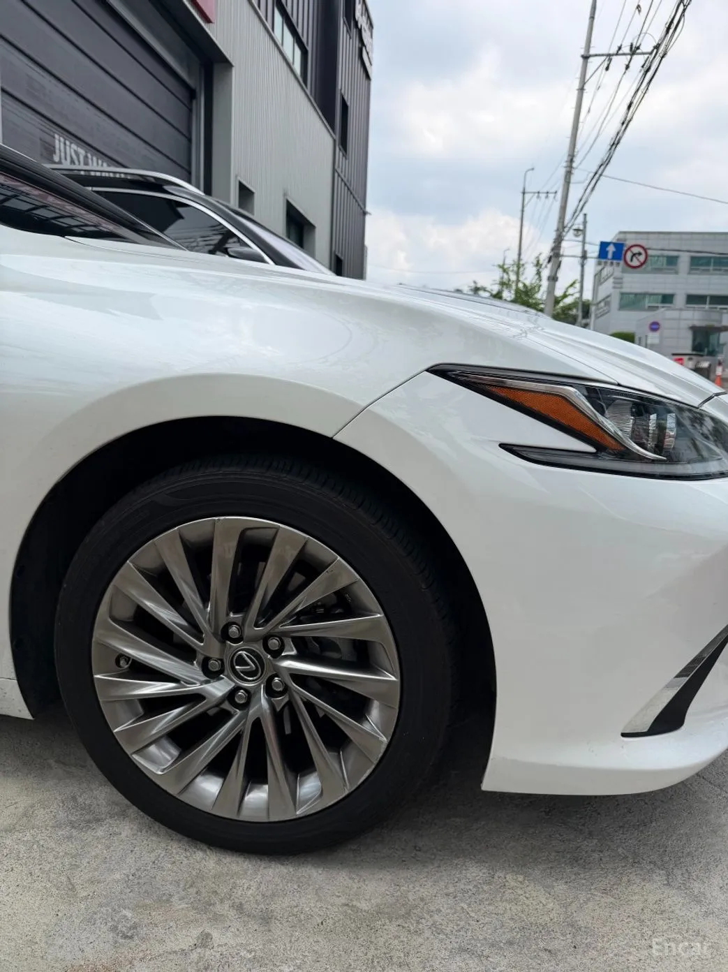 Lexus ES300h 7th Generation превью 3