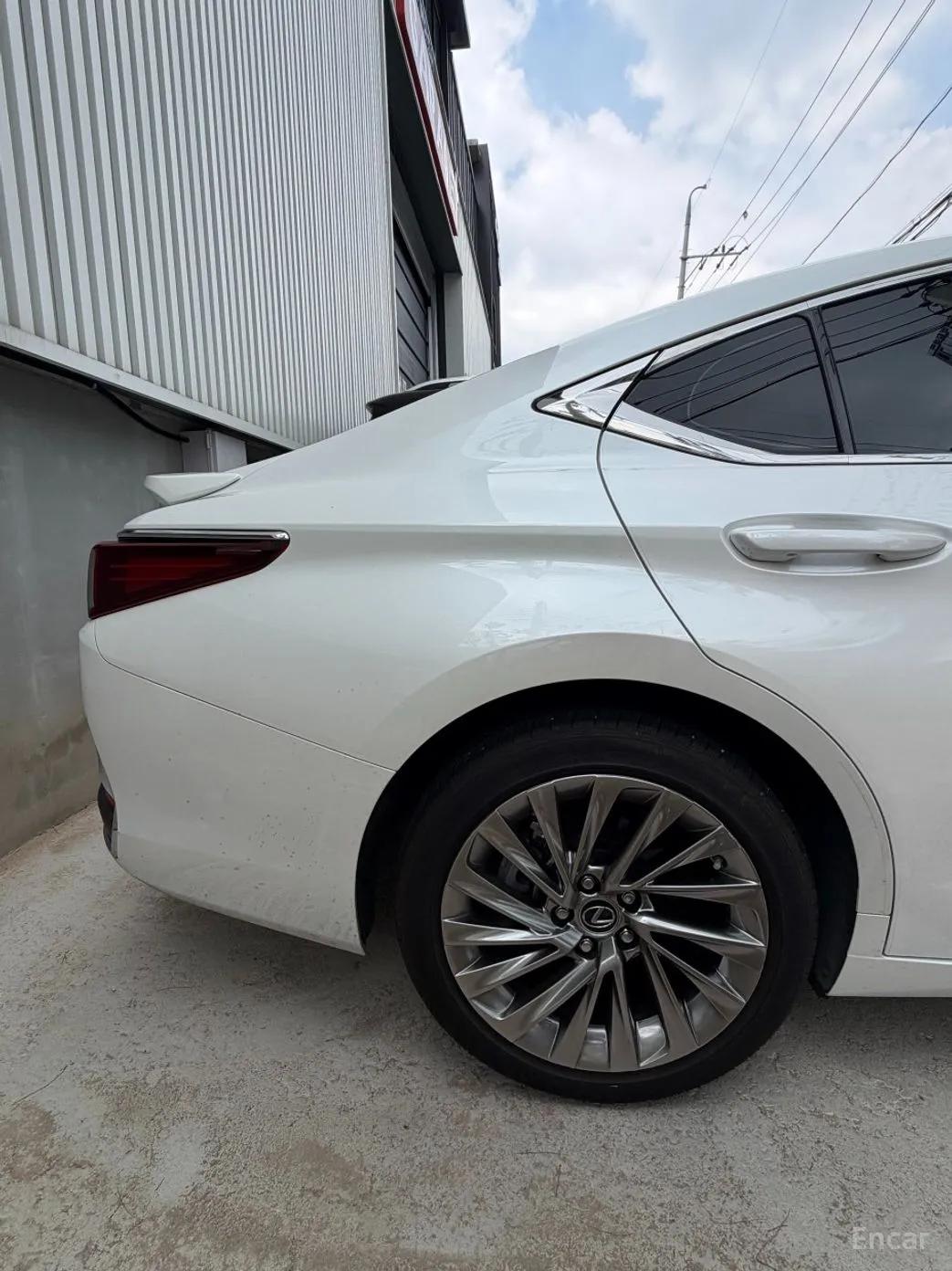Lexus ES300h 7th Generation превью 6