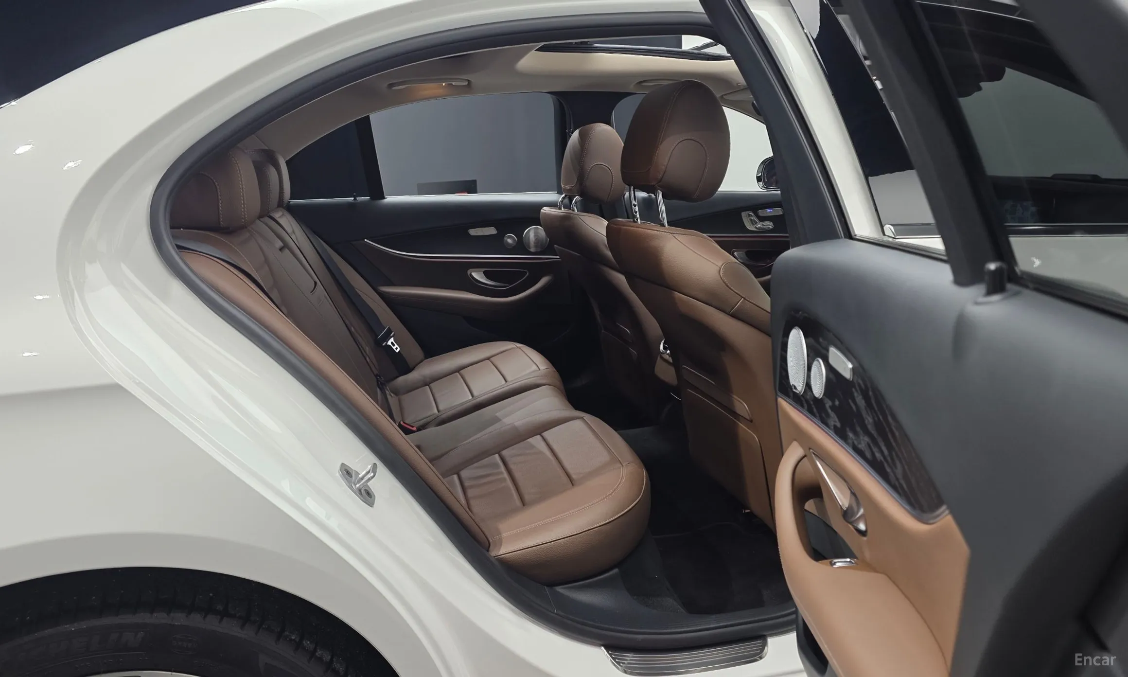 Mercedes Benz E-Class W213 превью 11
