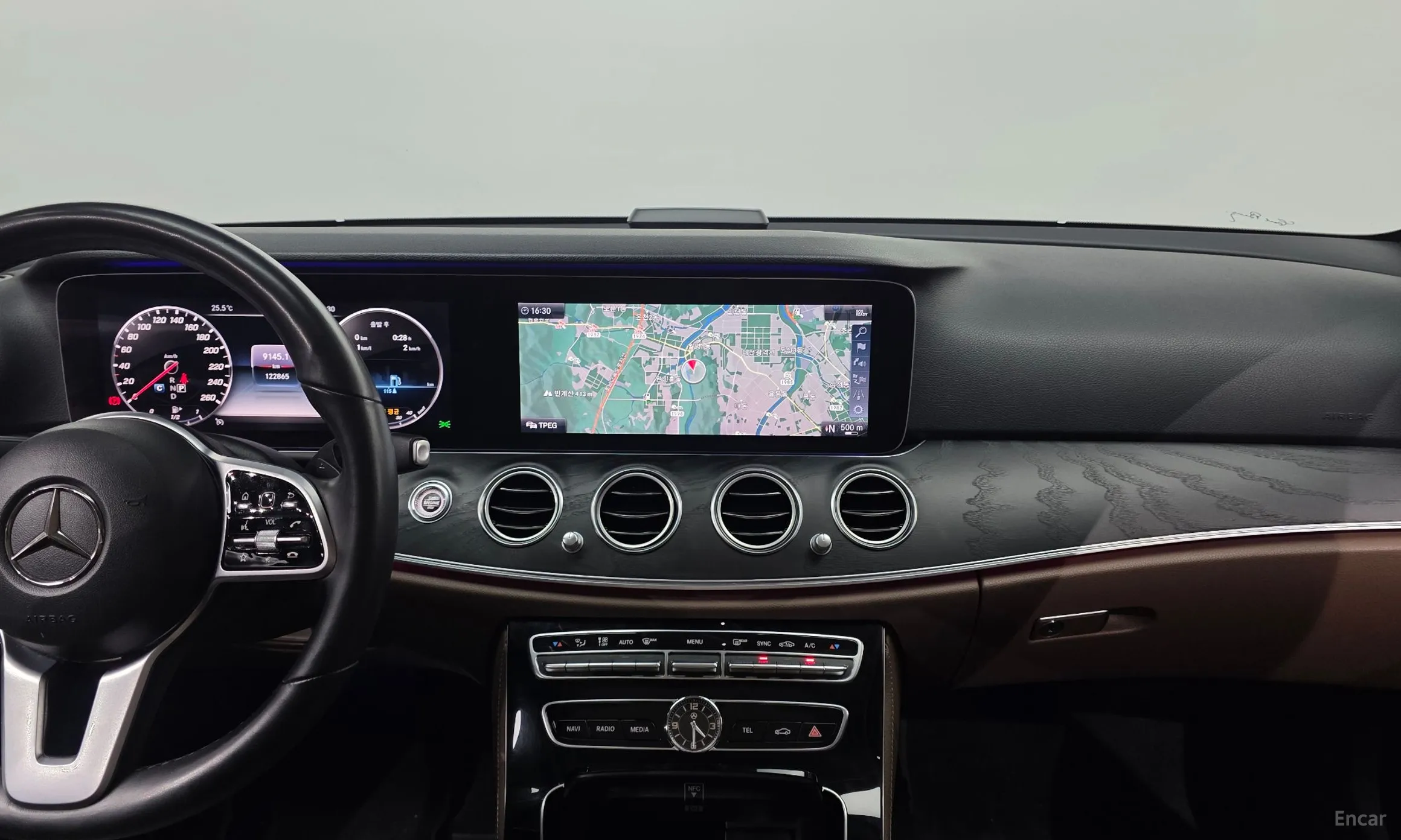 Mercedes Benz E-Class W213 превью 14