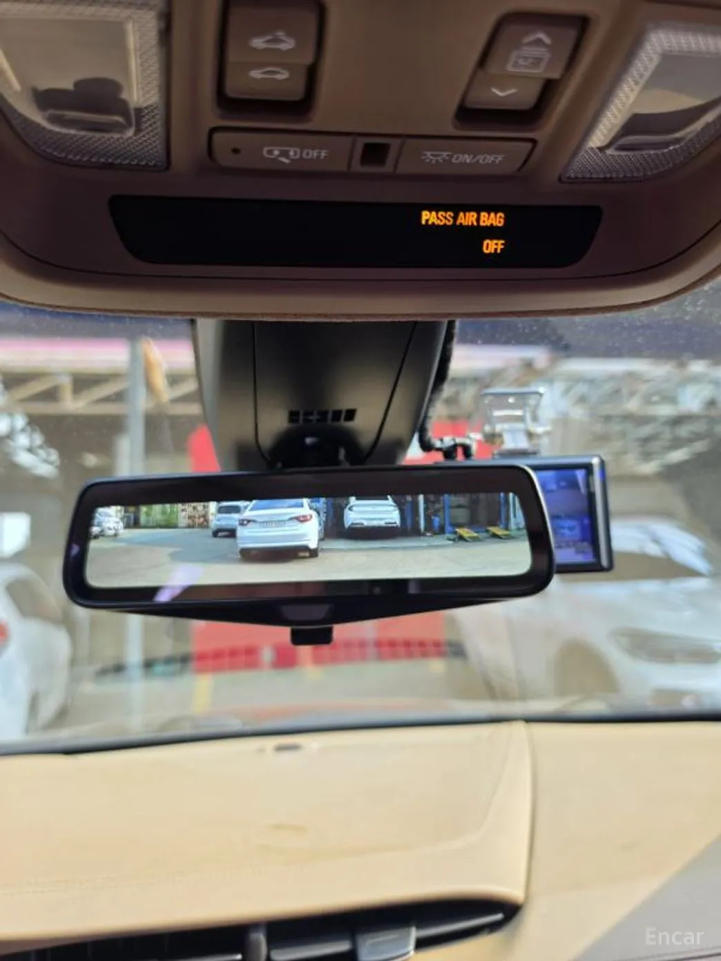 Cadillac XT5 превью 12