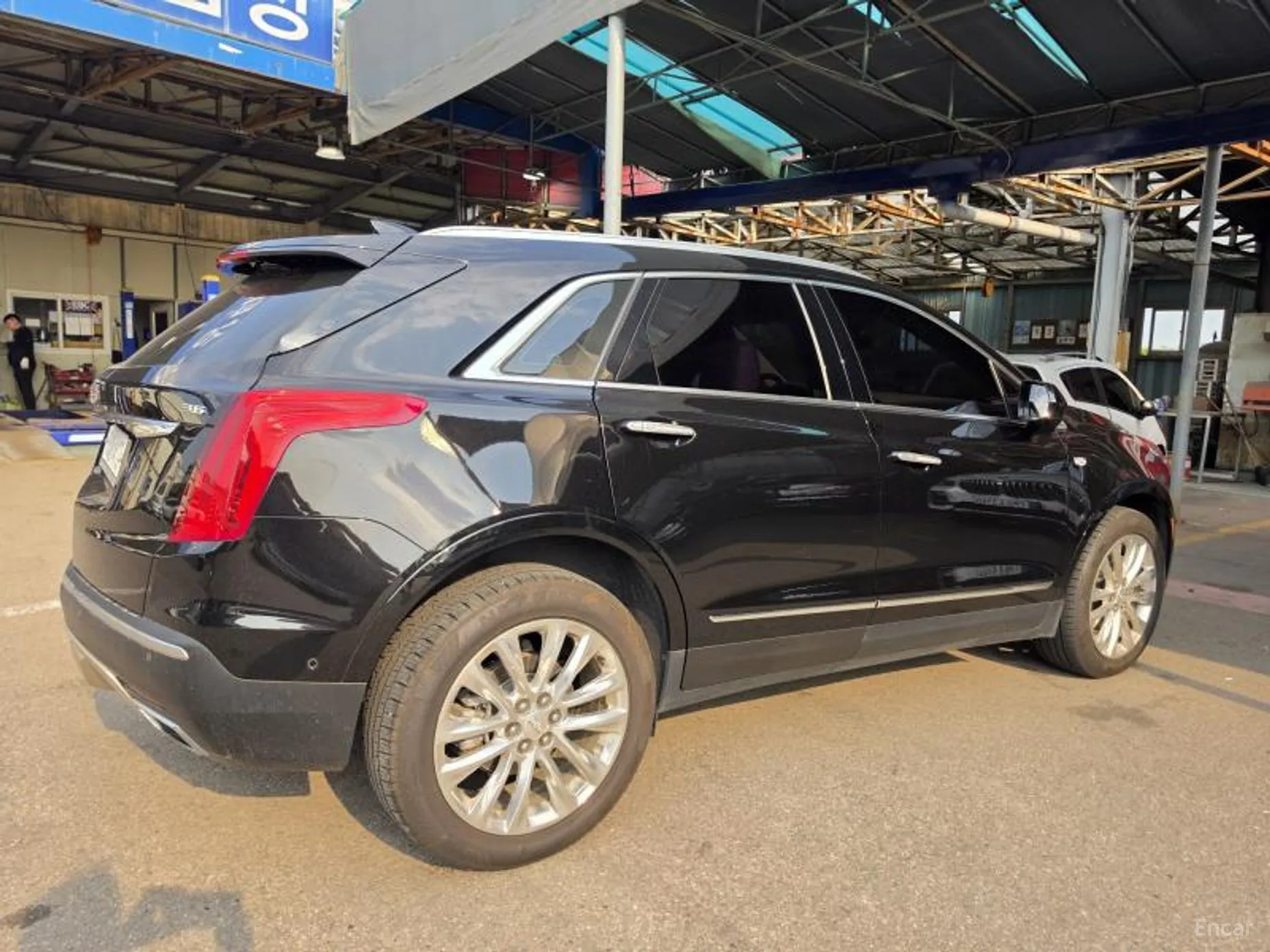 Cadillac XT5 превью 5