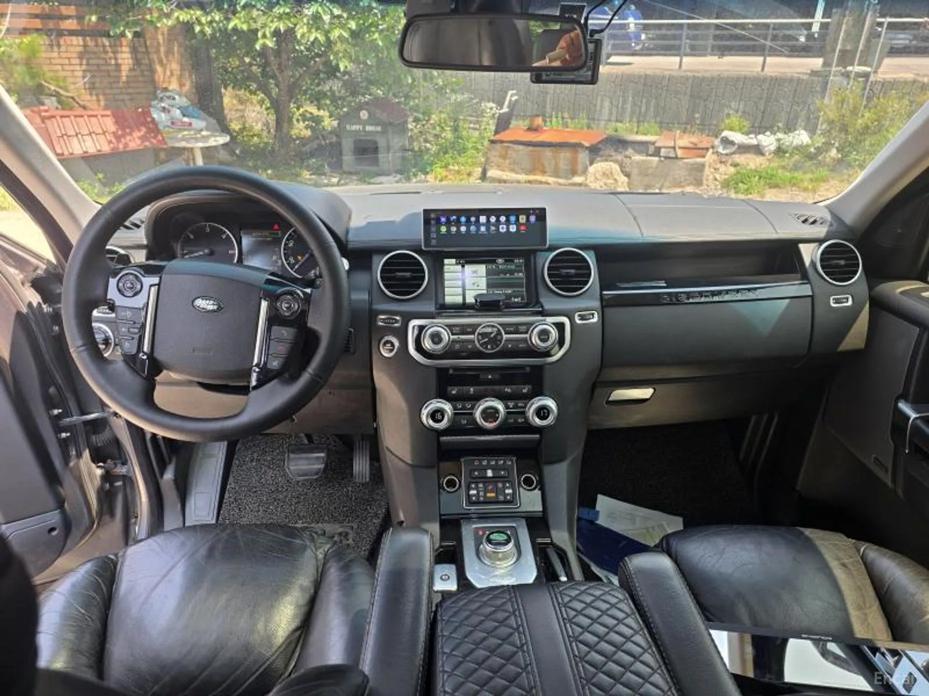 Land Rover Discovery 4 превью 14