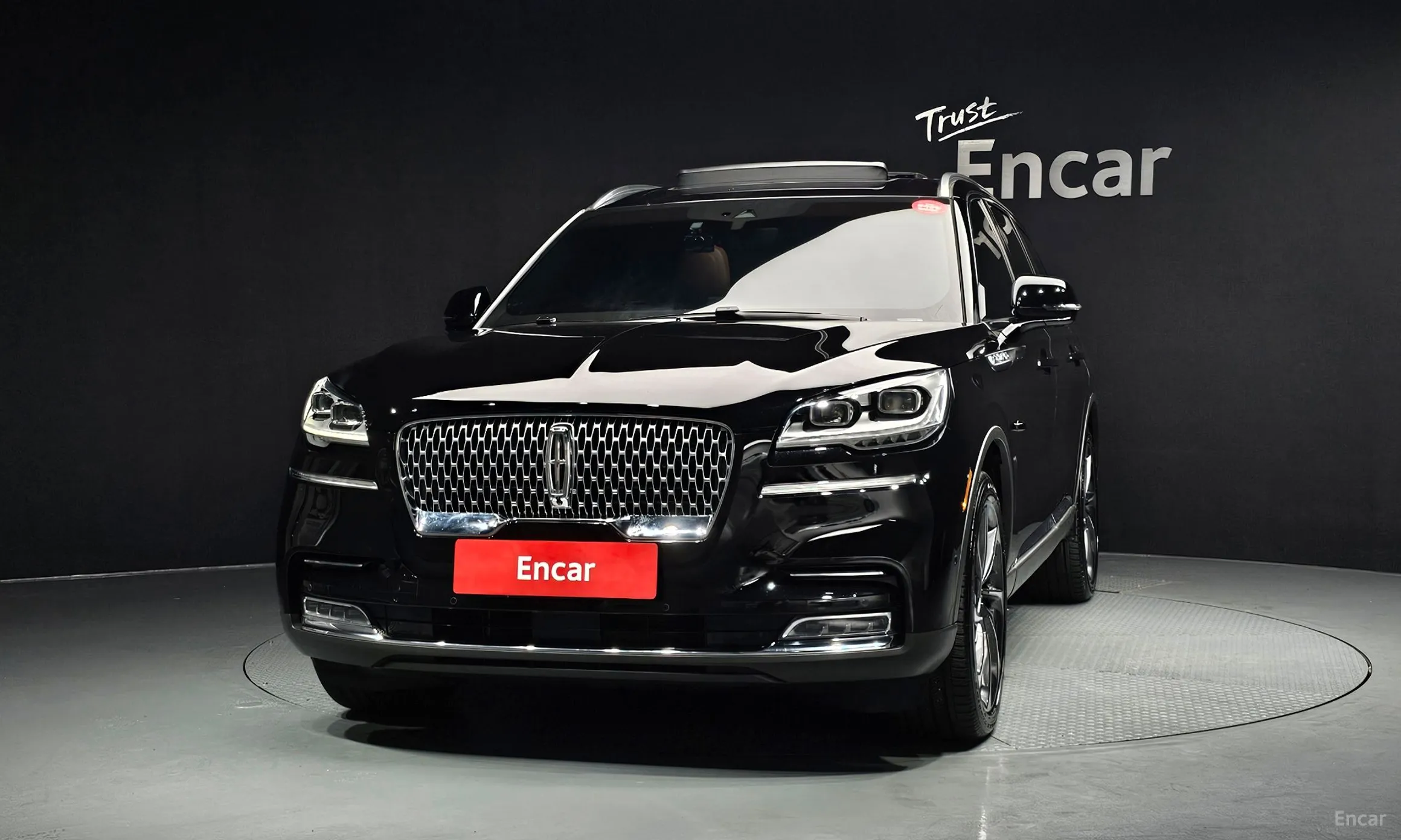 Lincoln Aviator 2nd Generation превью 3