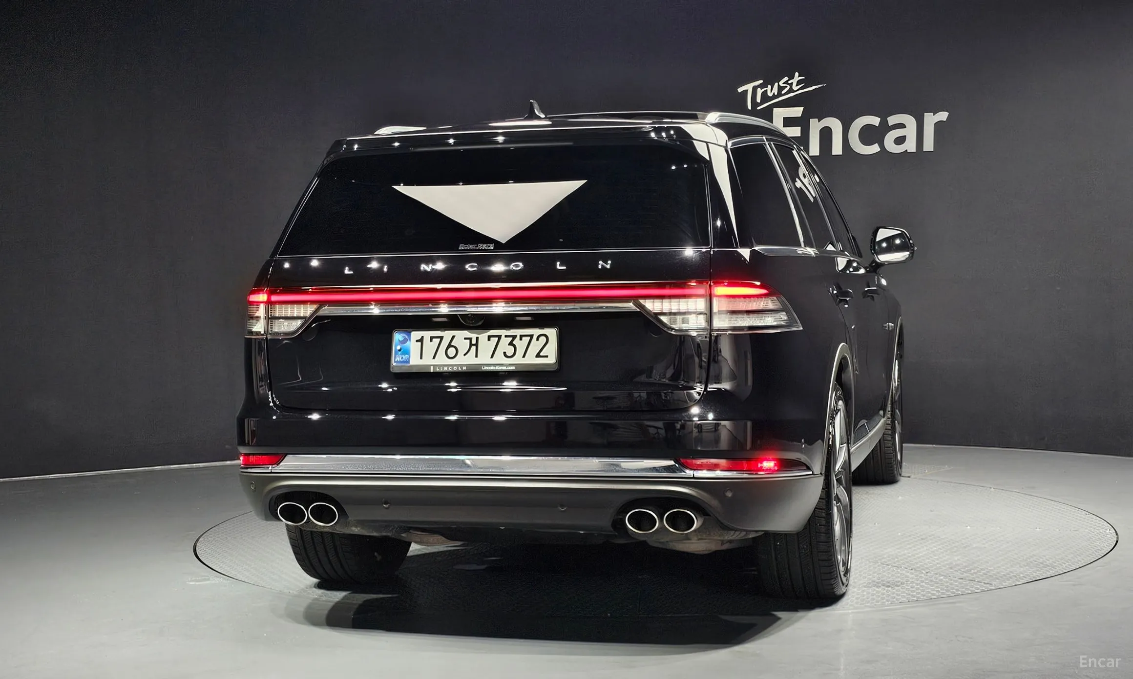 Lincoln Aviator 2nd Generation превью 4