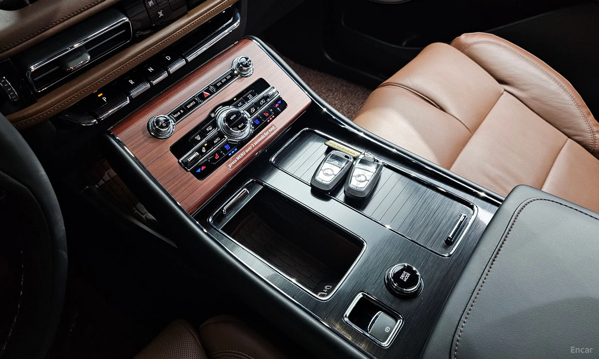 Lincoln Aviator 2nd Generation превью 9