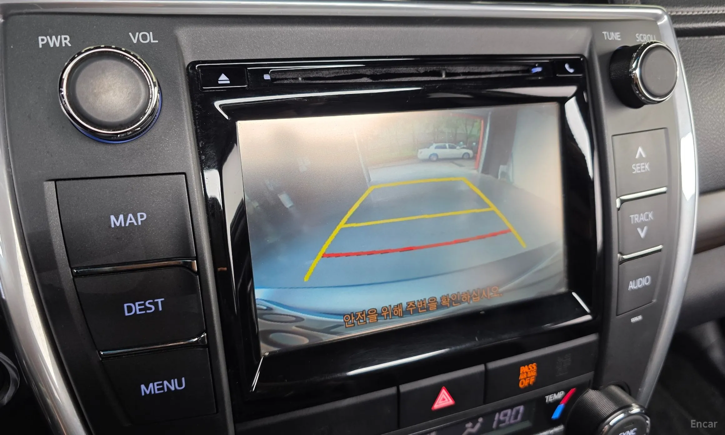 Toyota New Camry превью 16