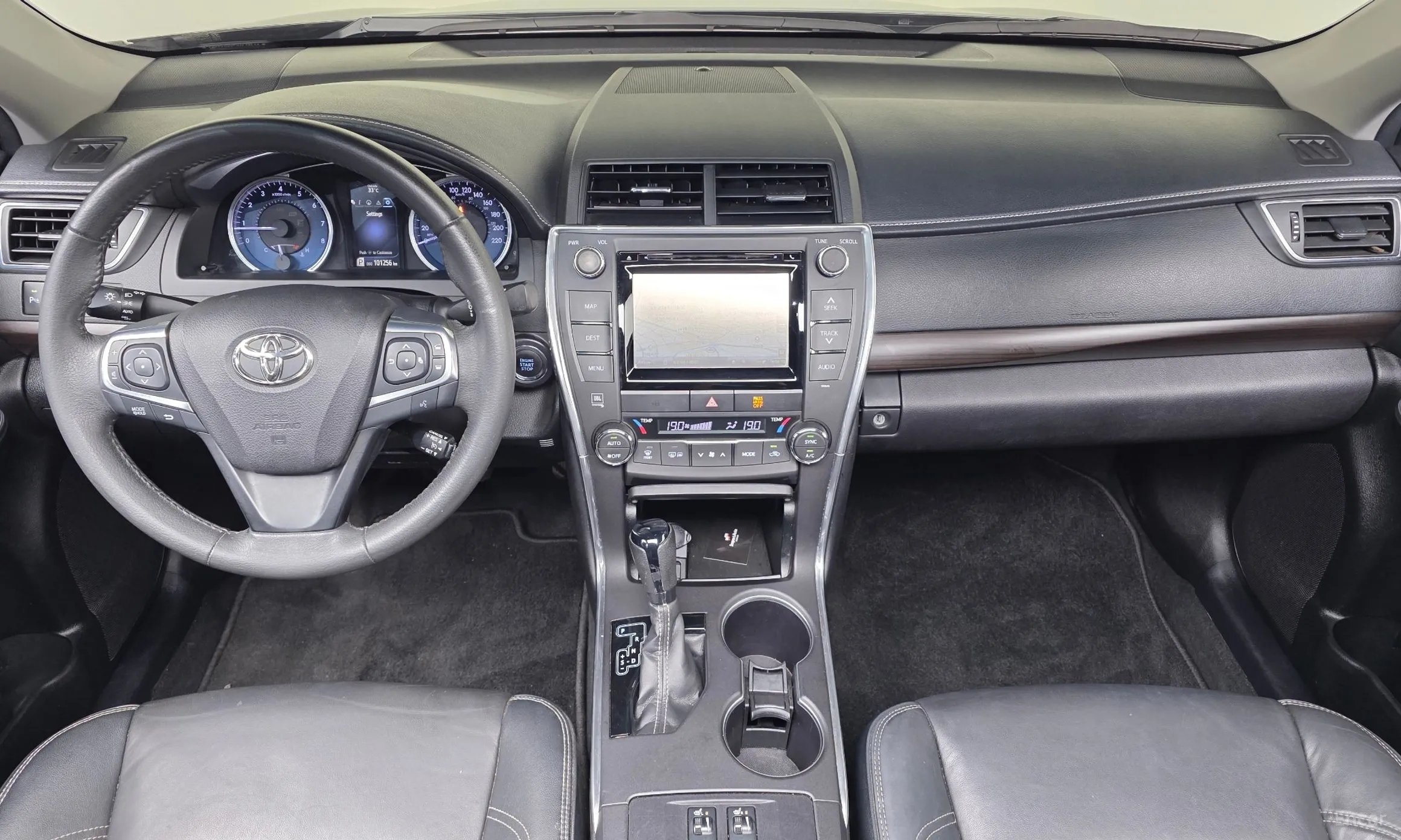 Toyota New Camry превью 7