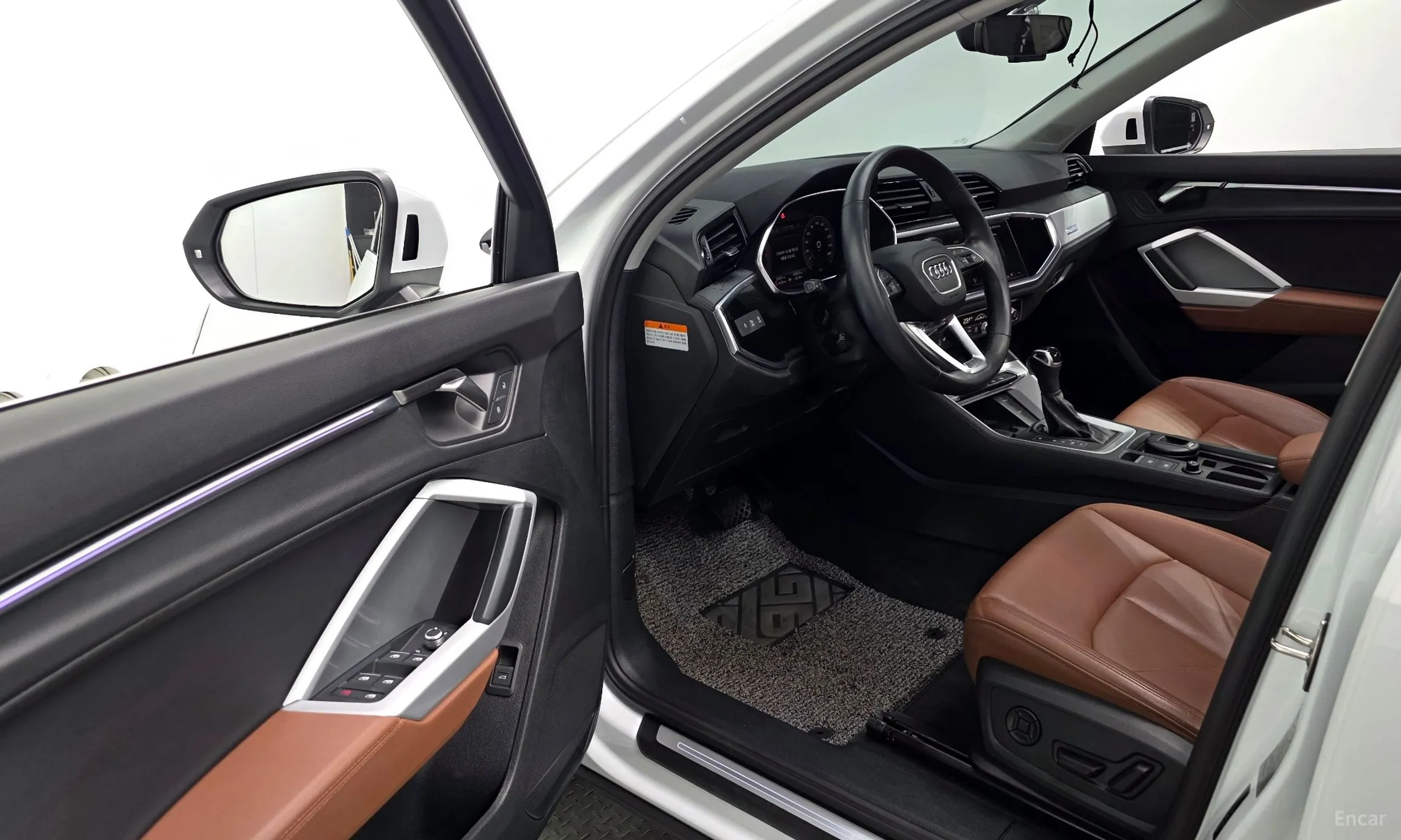 Audi Q3 (F3) превью 11