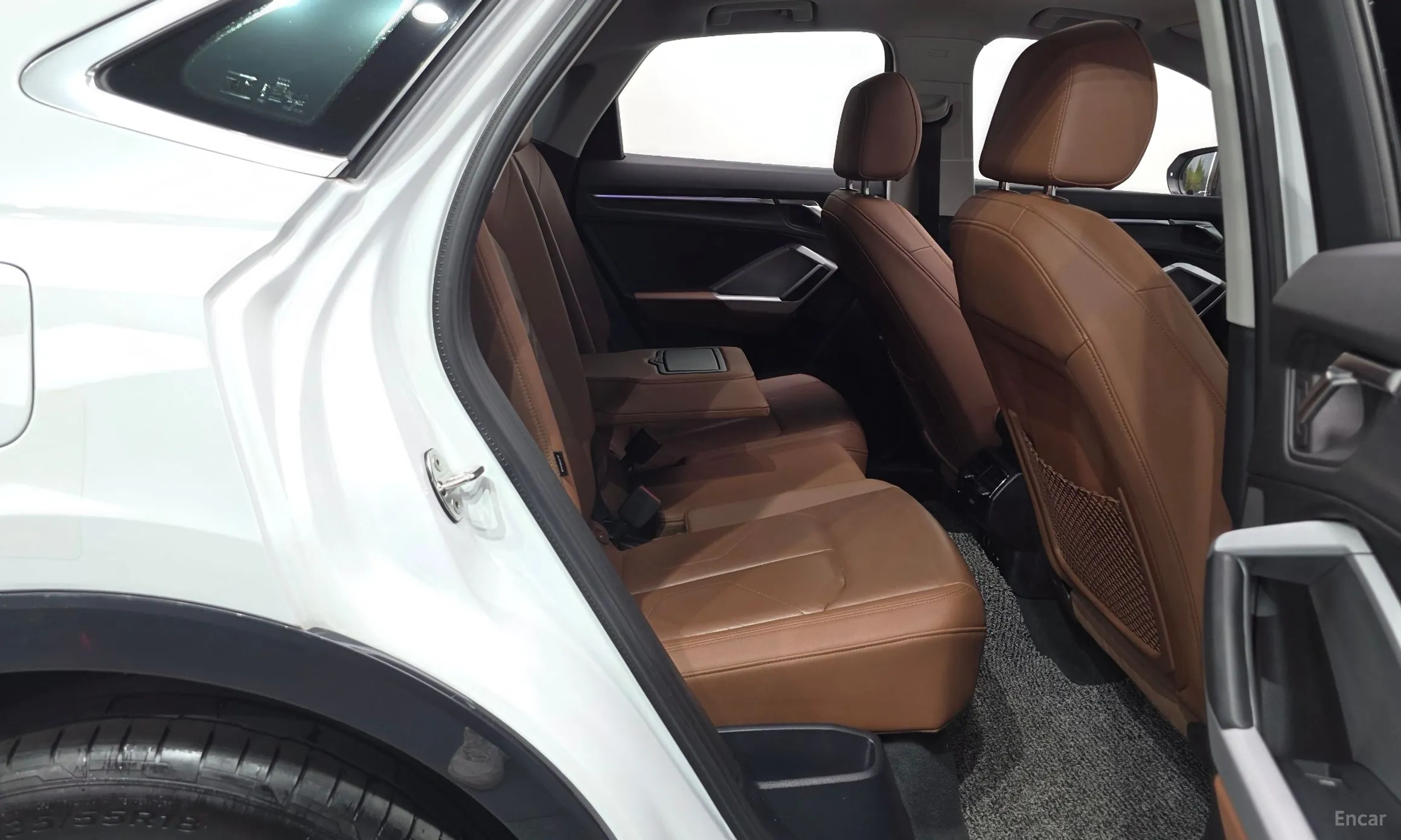 Audi Q3 (F3) превью 12