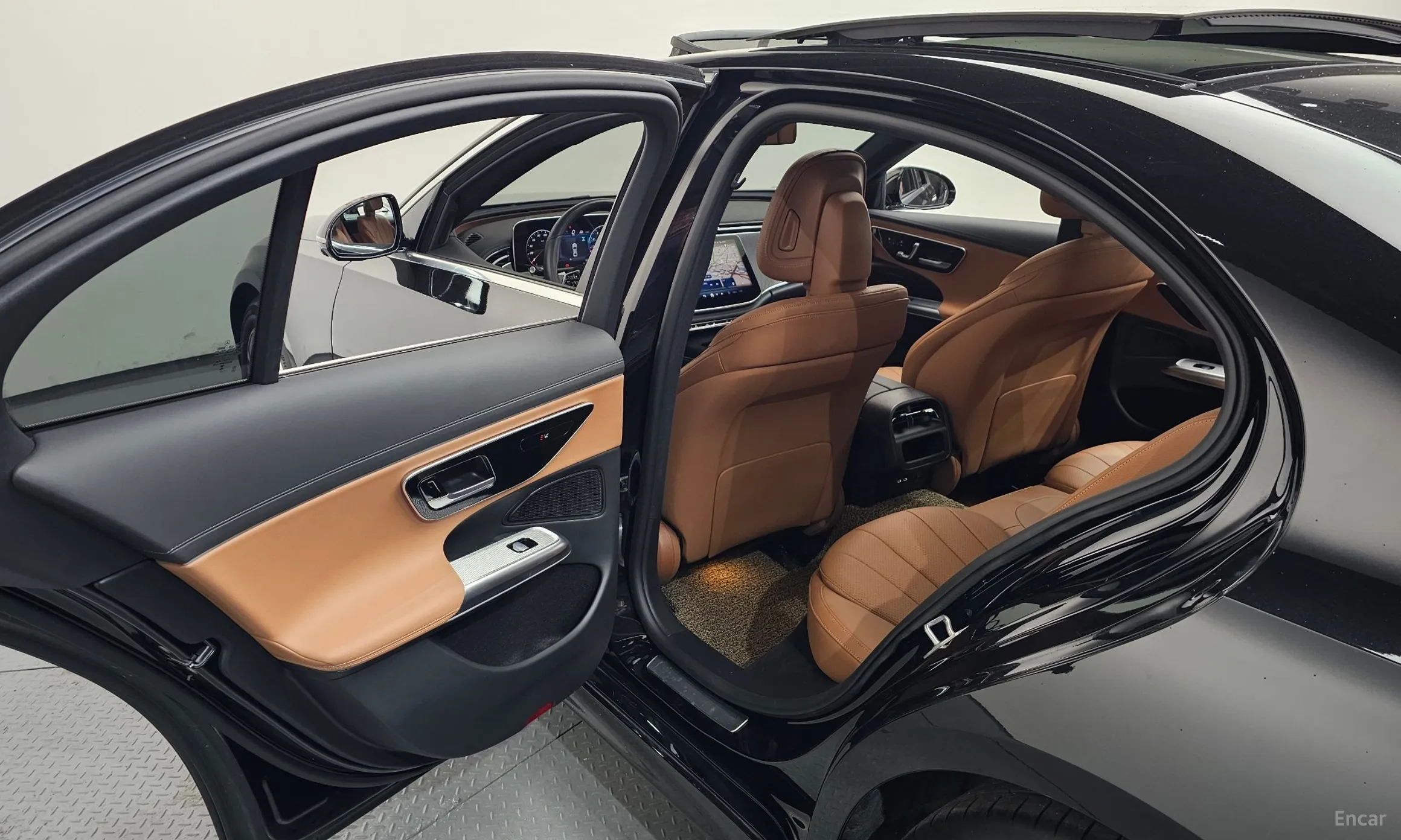 Mercedes Benz E-Class W214 превью 10