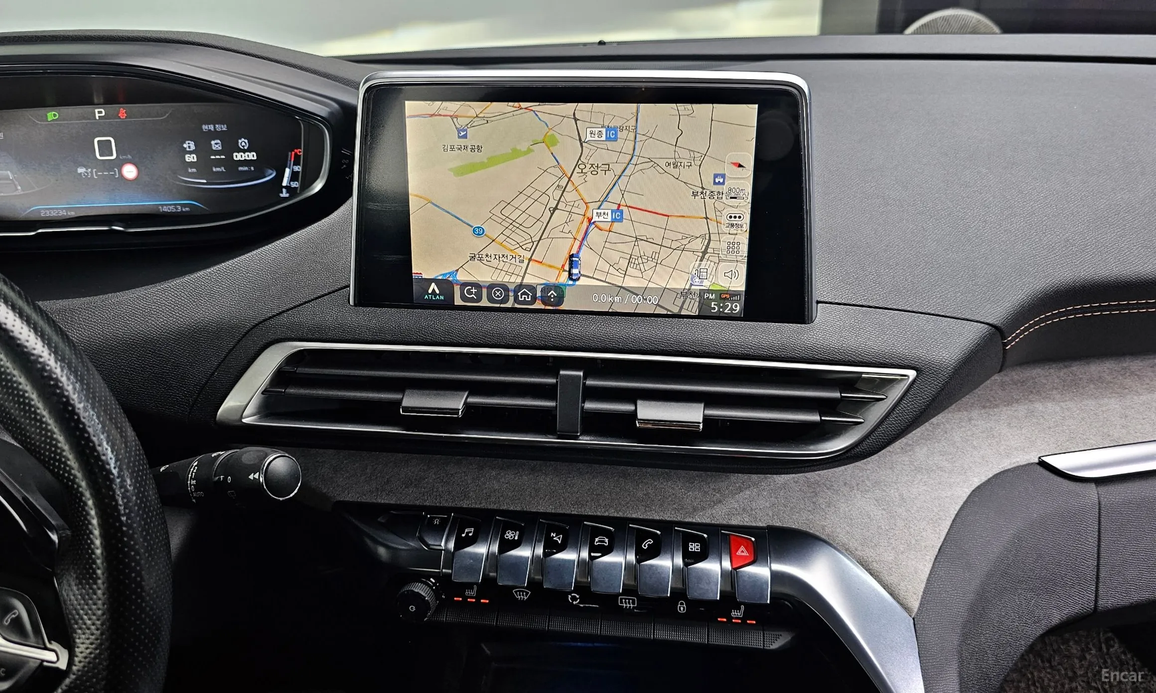 Peugeot 5008 2nd generation превью 14