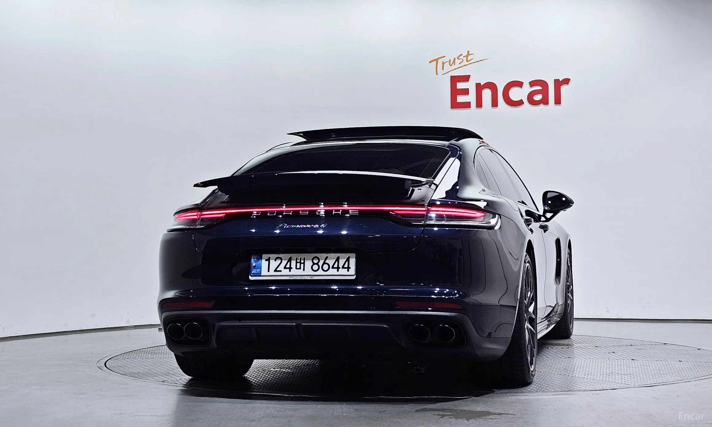 Porsche Panamera (971) превью 4