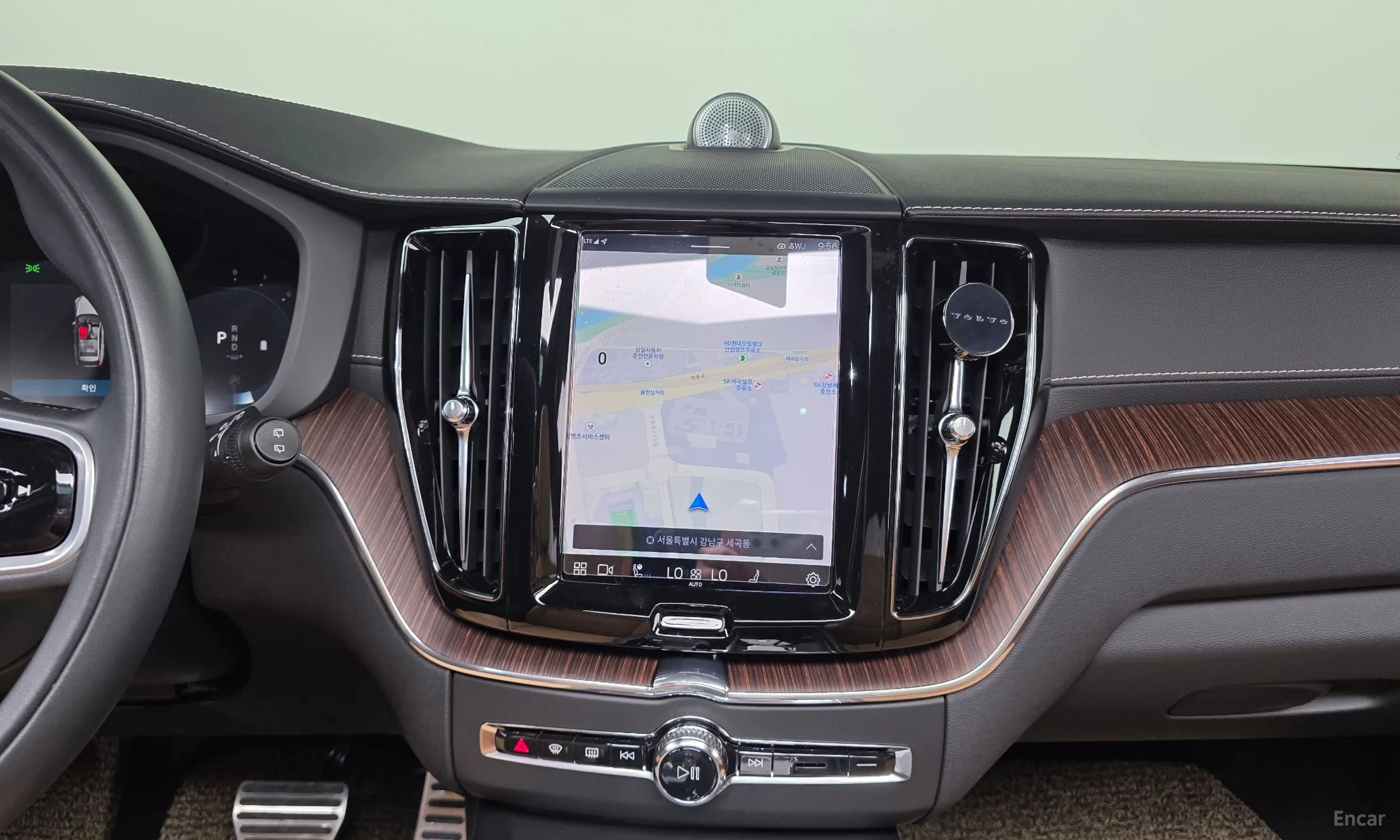 Volvo XC60 Gen 2 превью 14