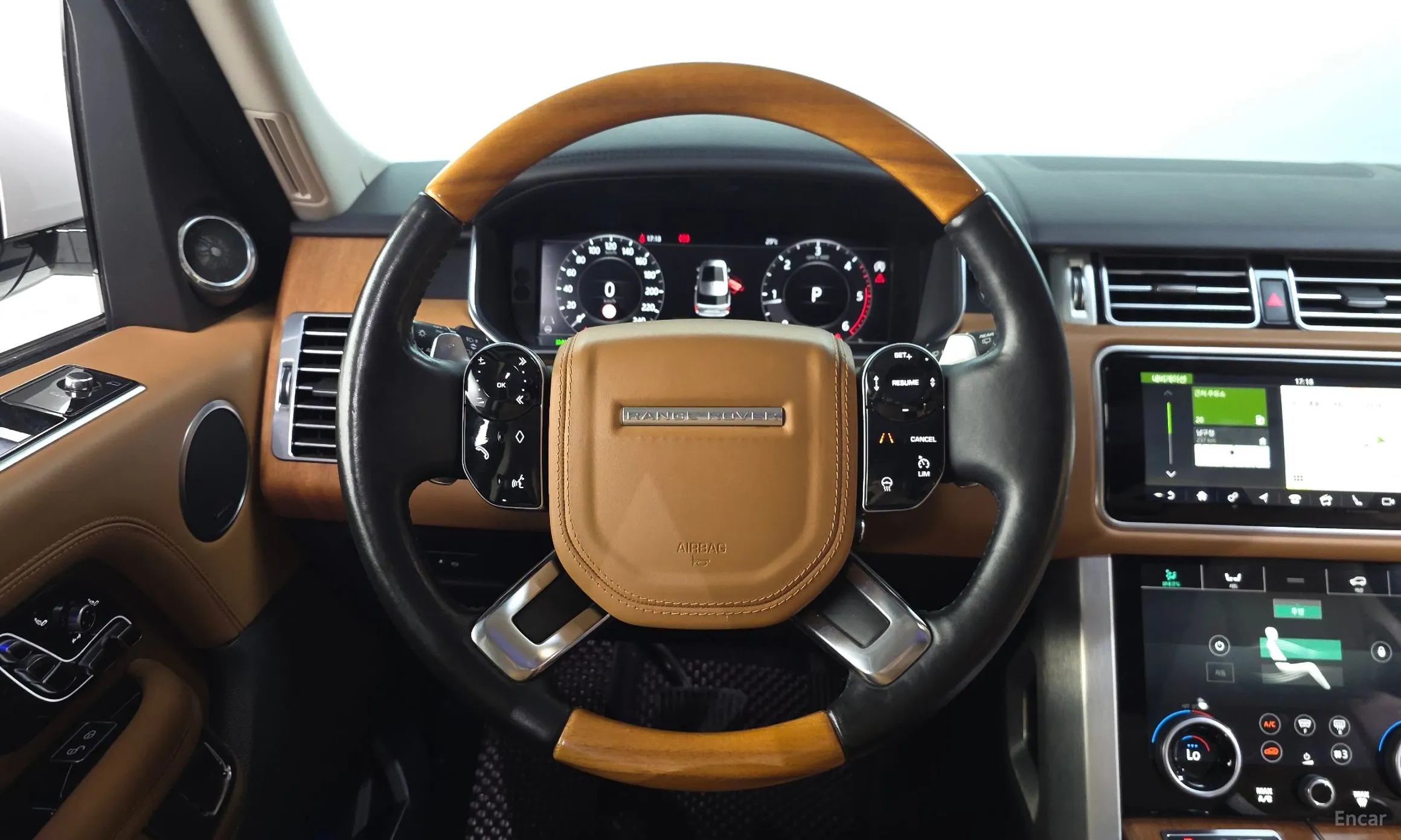 Land Rover Range Rover 4th Generation превью 13