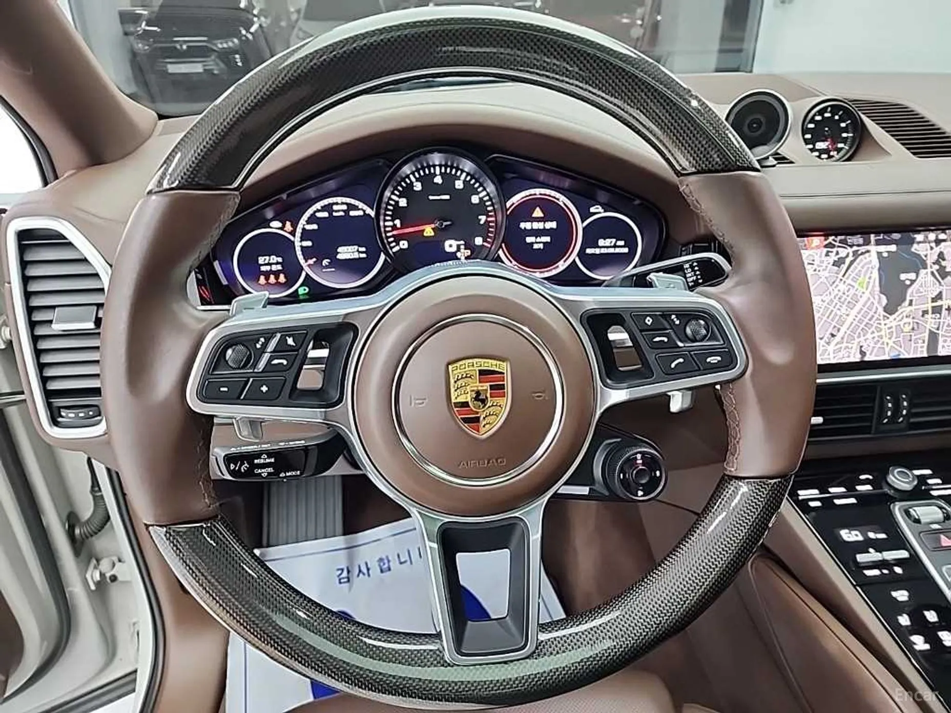 Porsche Cayenne (PO536) превью 10