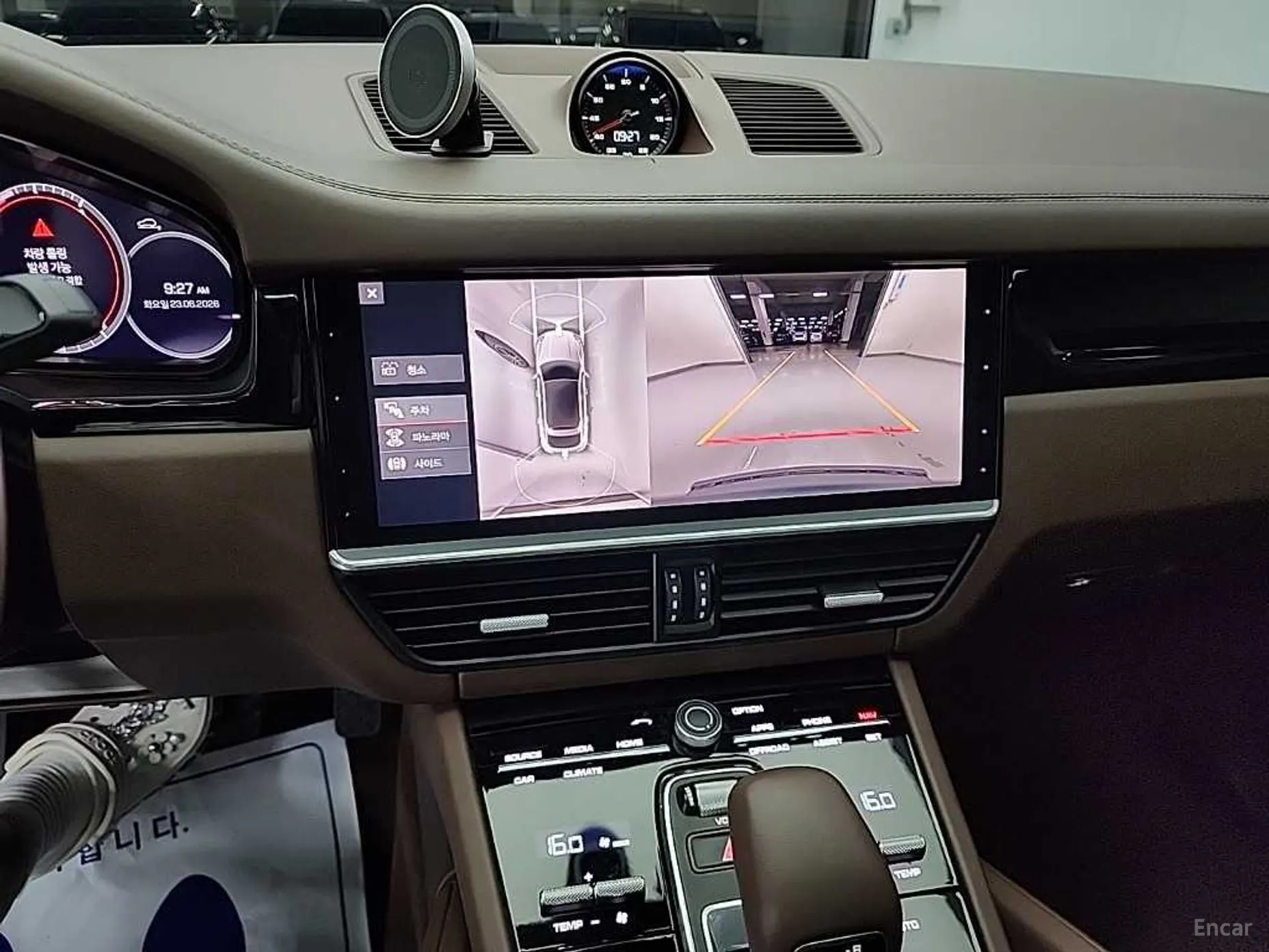 Porsche Cayenne (PO536) превью 11