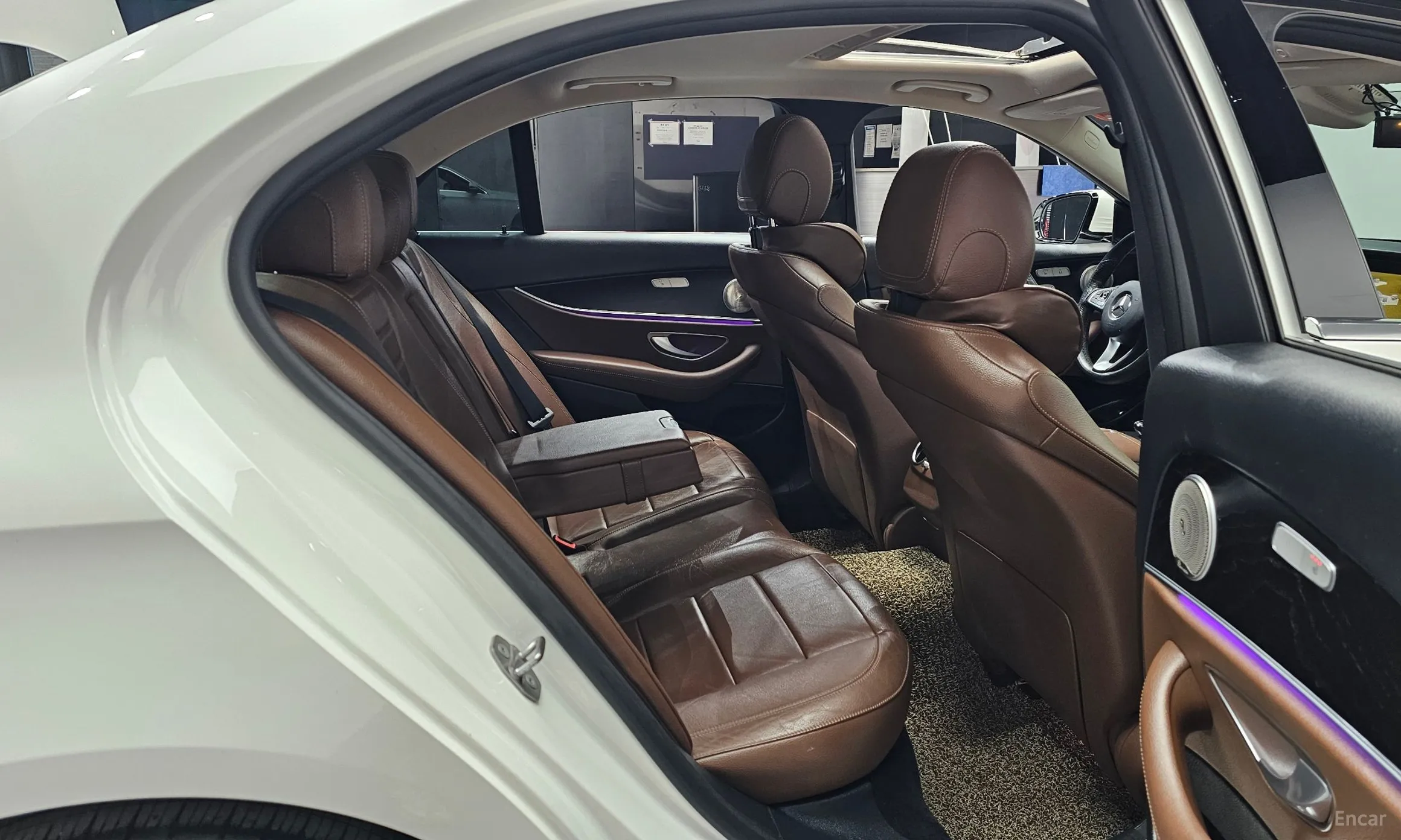 Mercedes Benz E-Class W213 превью 11