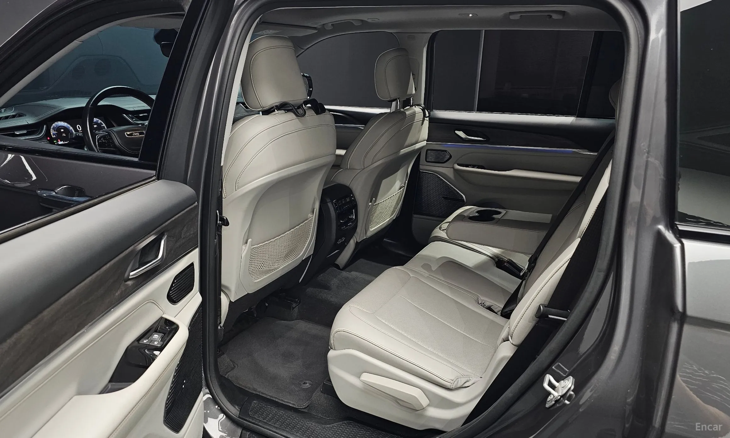 Jeep Grand Cherokee (WL) превью 12