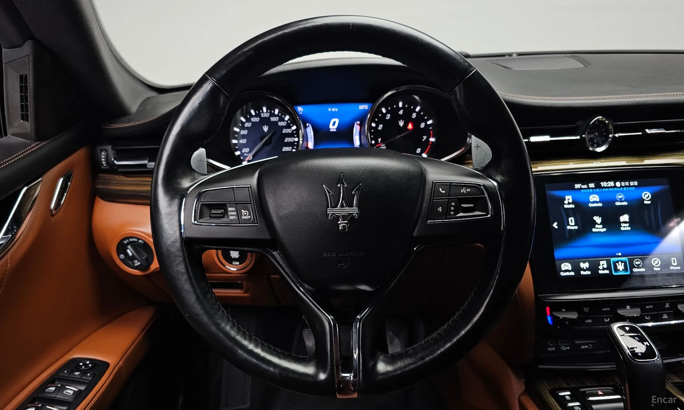 Maserati Quattroporte превью 13